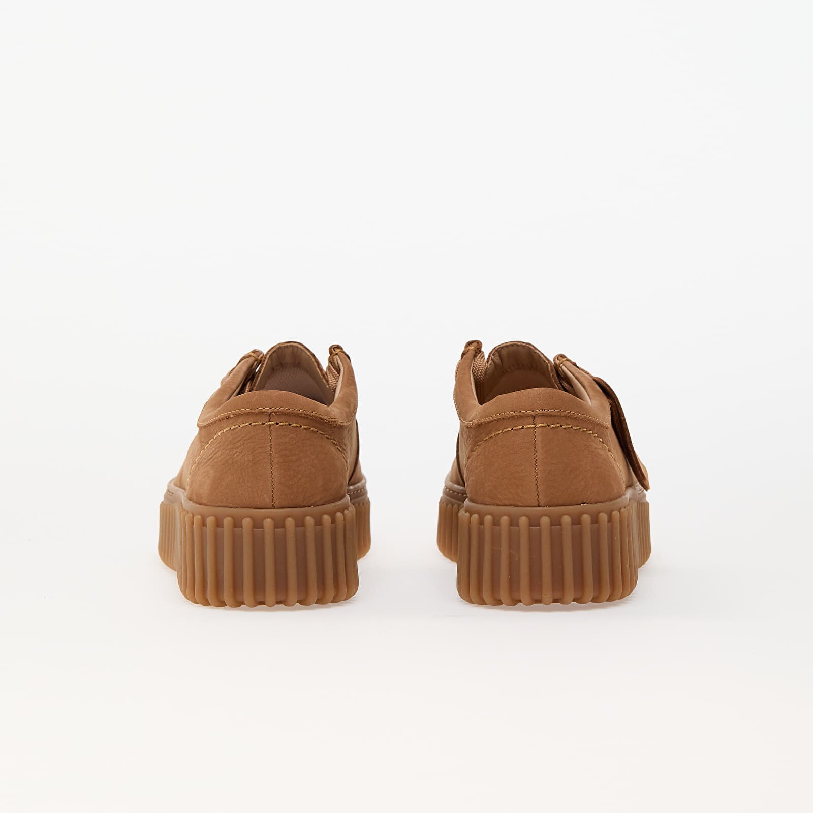 Clarks Сникърси Torhill Bee Light Tan Nubuck