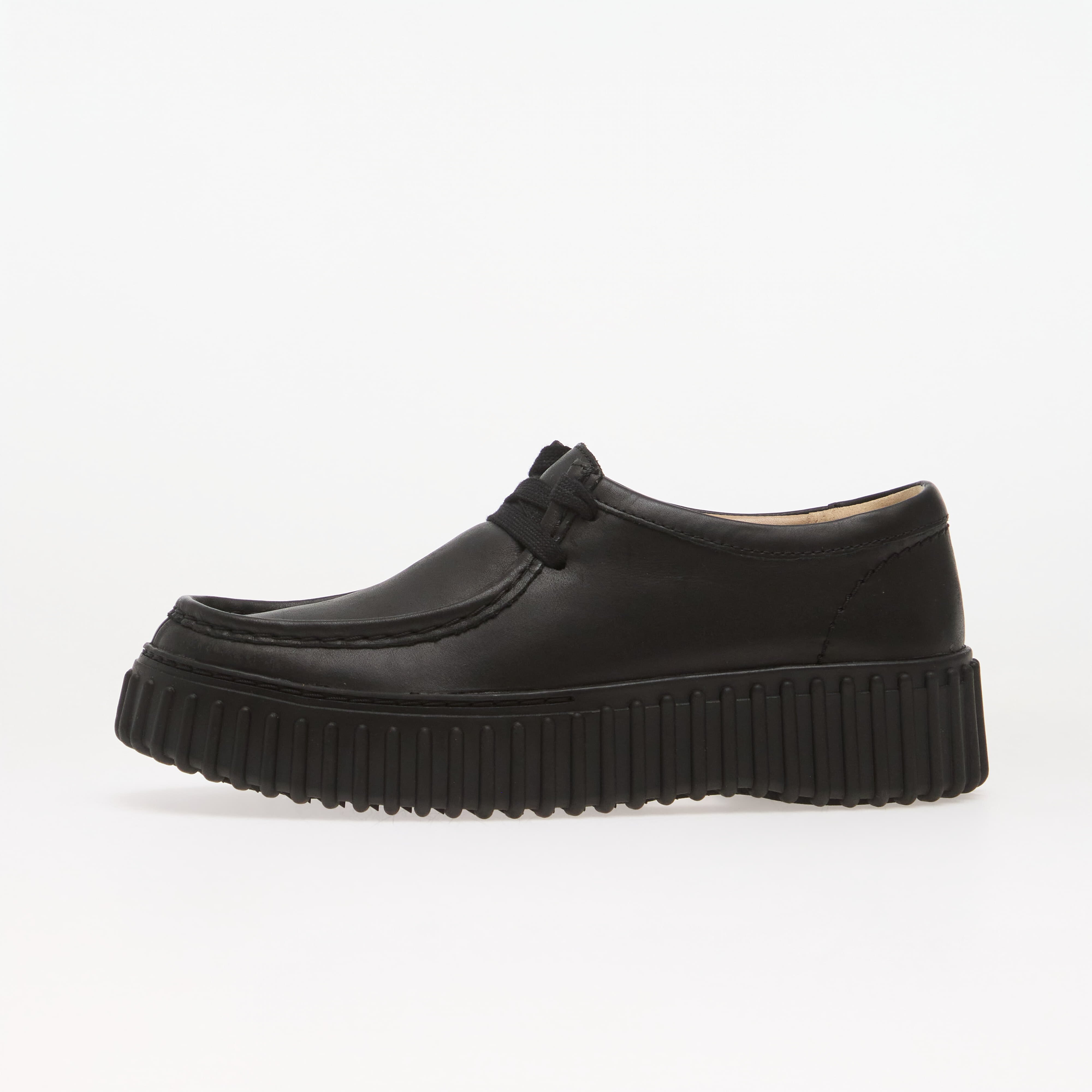 Clarks Torhill Bee Leather Black