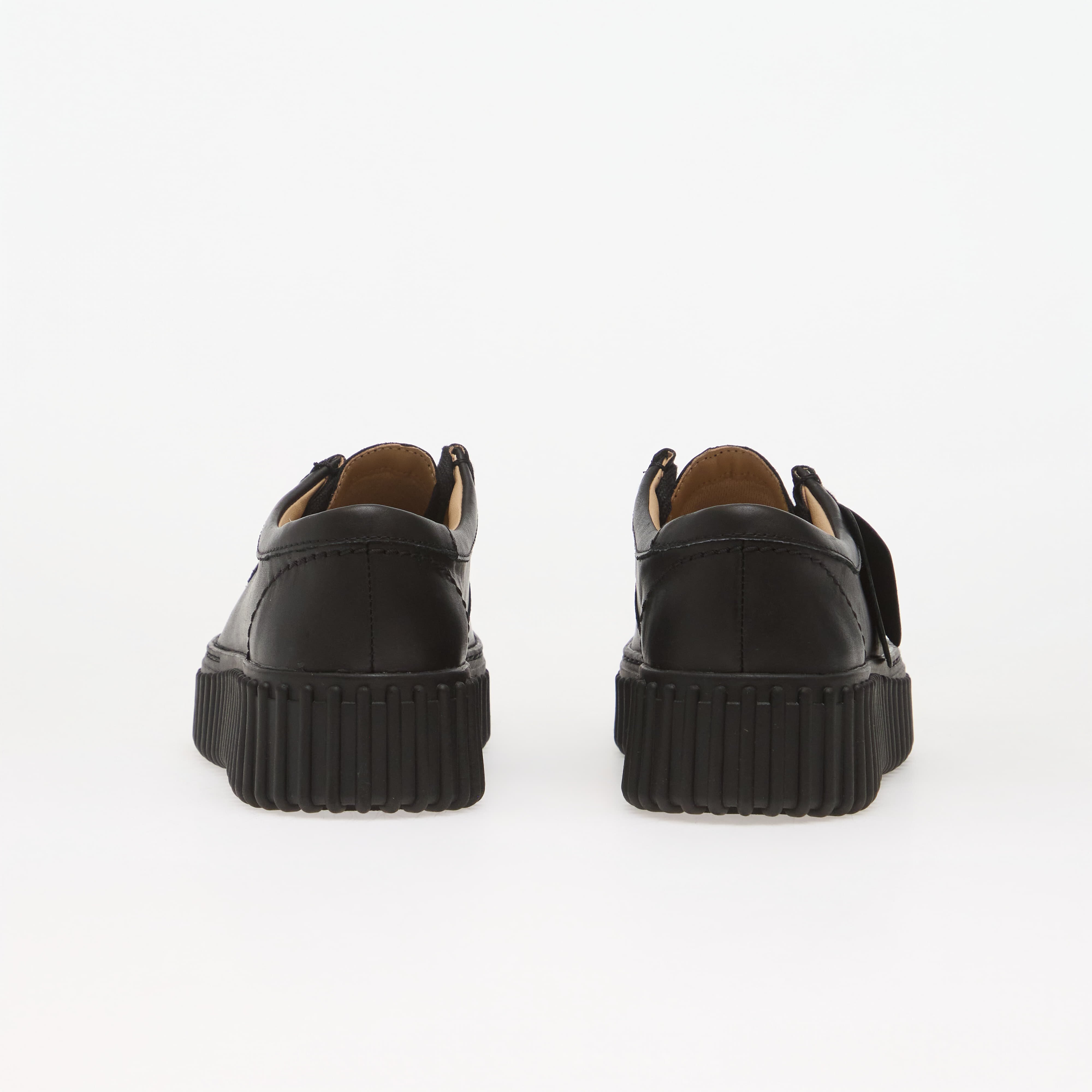 Clarks Torhill Bee Leather Black