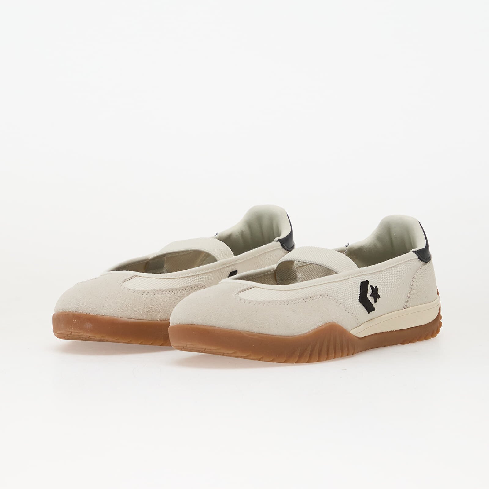 Converse Обувки Run Star Trainer Ballet Flat Egret/ Black/ Gum