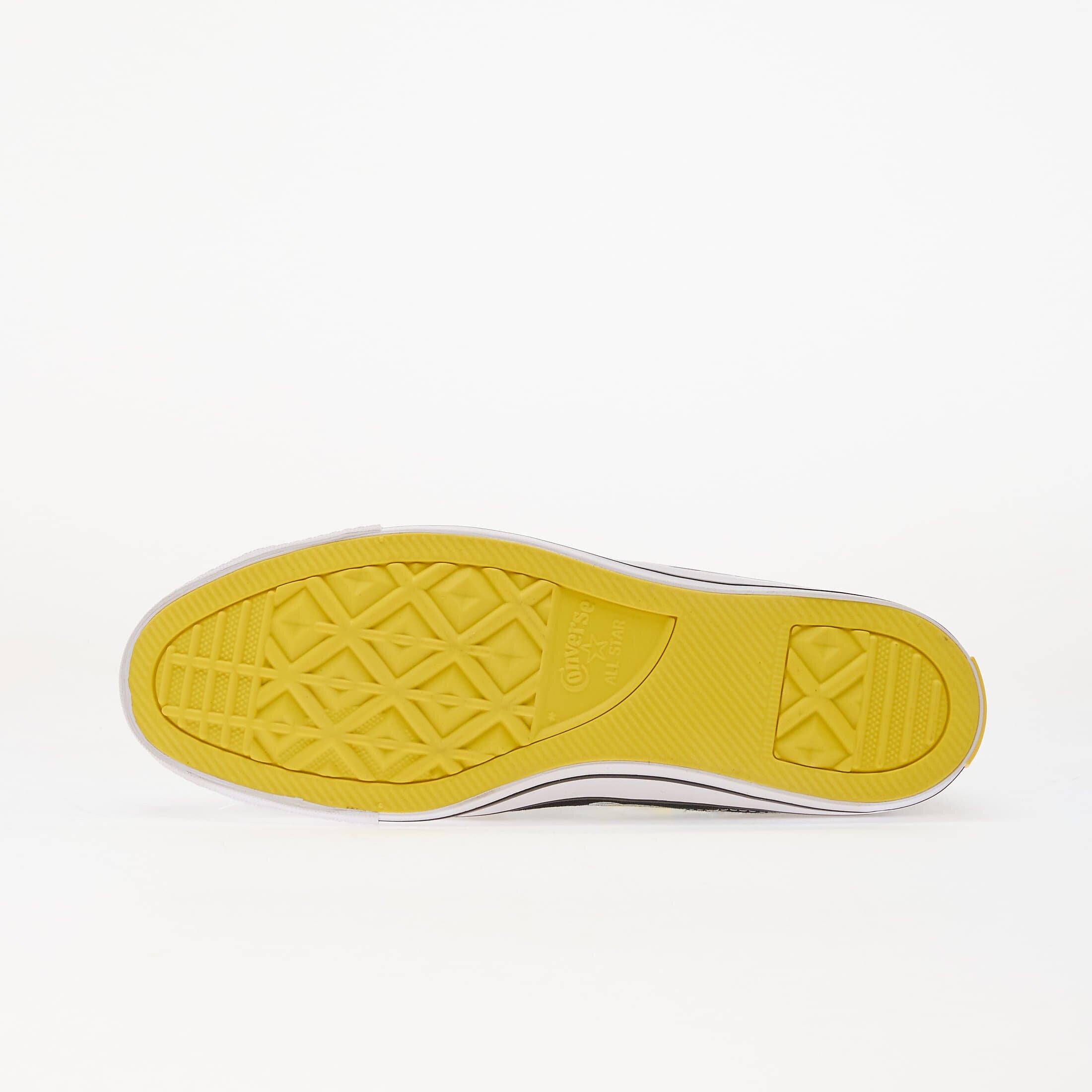 Converse Сникърси x Minions Chuck Taylor All Star Black
