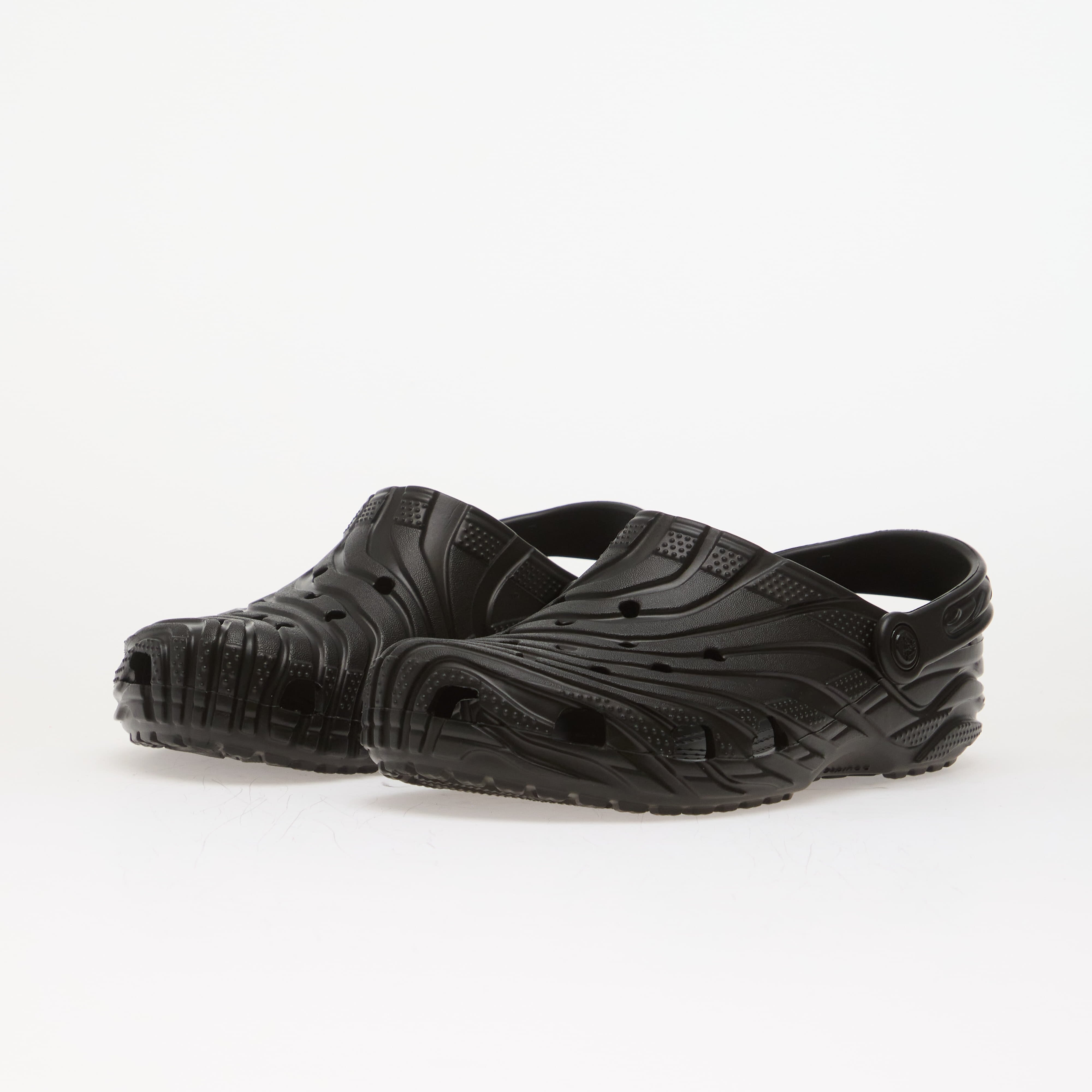 Crocs Обувки Classic Erosion Clog Black