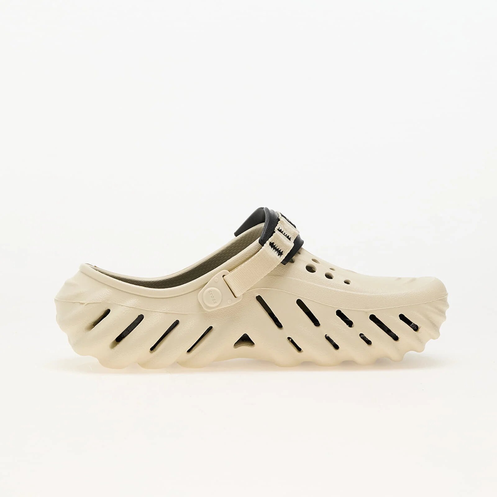 Crocs Обувки Echo Clog Bone/ Black