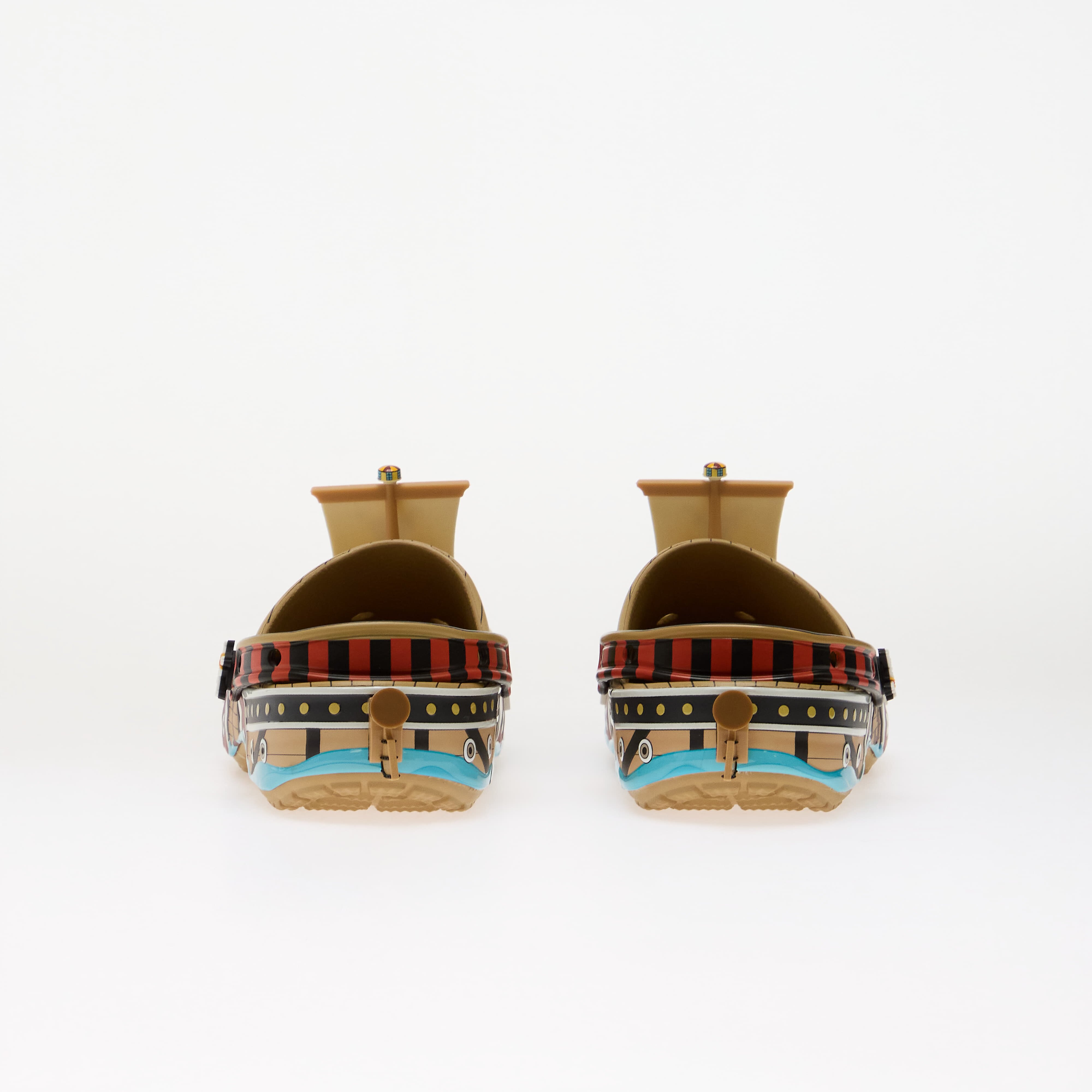 Crocs Обувки x One Piece Thousand Sunny Classic Clog Multi