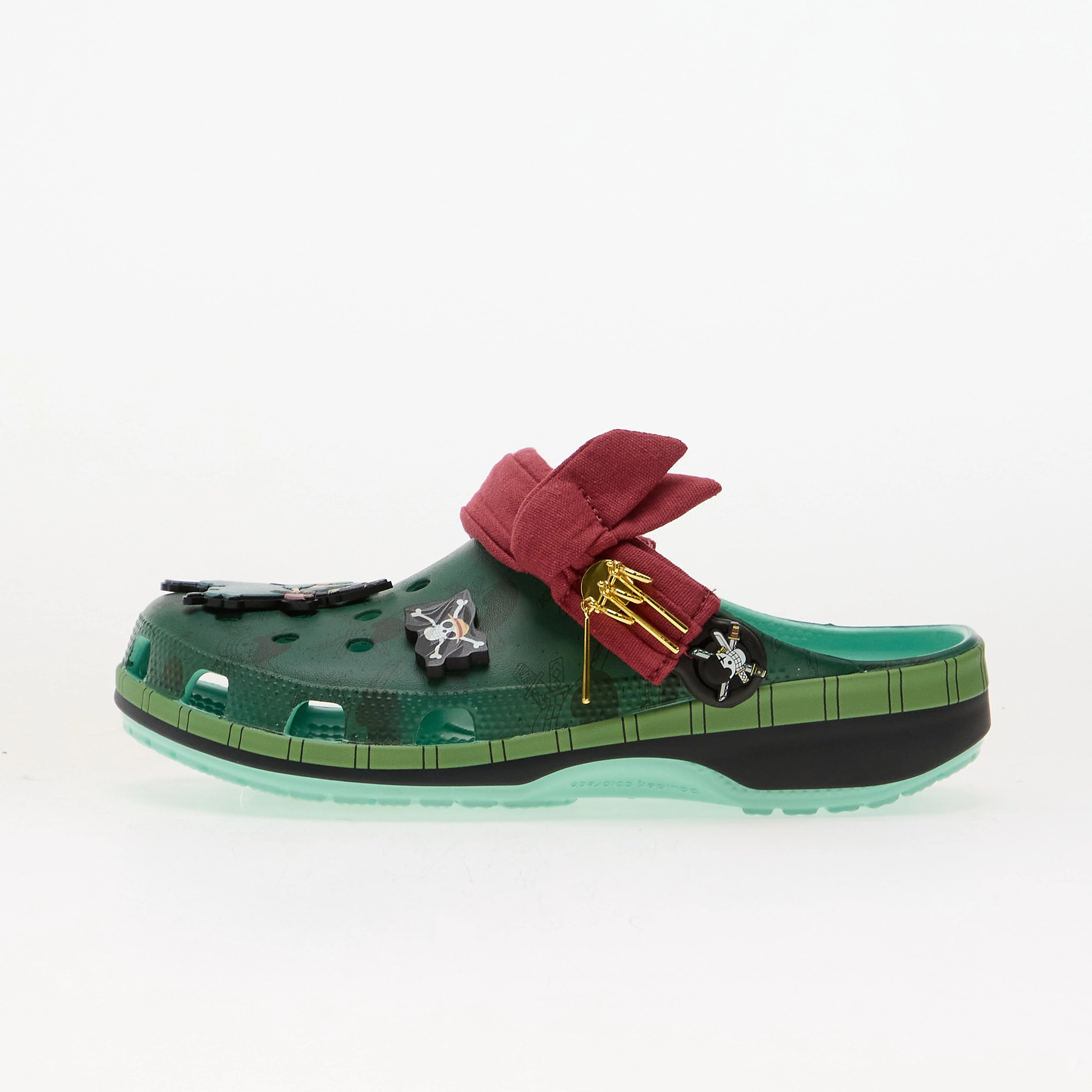 Crocs Обувки x One Piece Zoro Classic Clog Multi