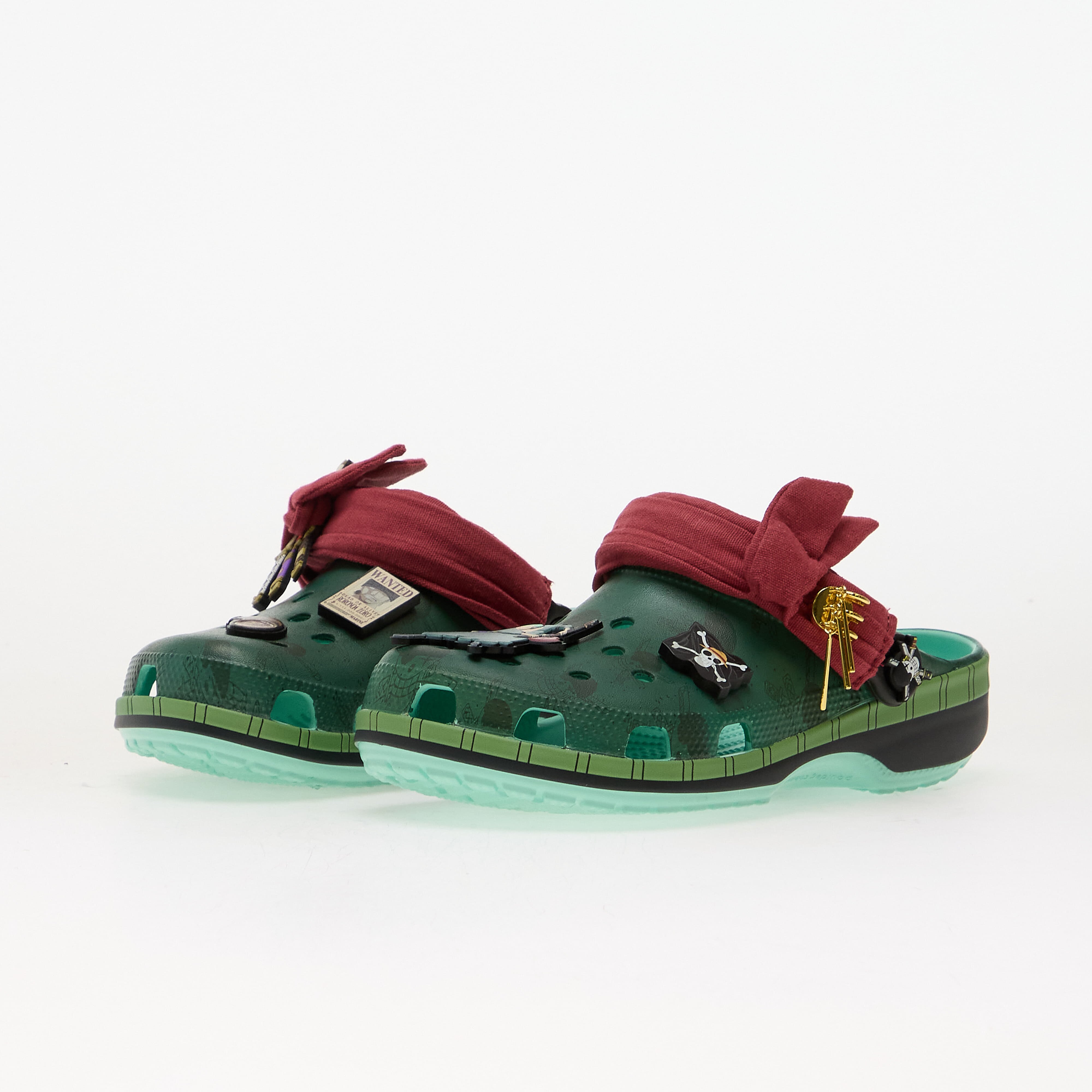 Crocs Обувки x One Piece Zoro Classic Clog Multi