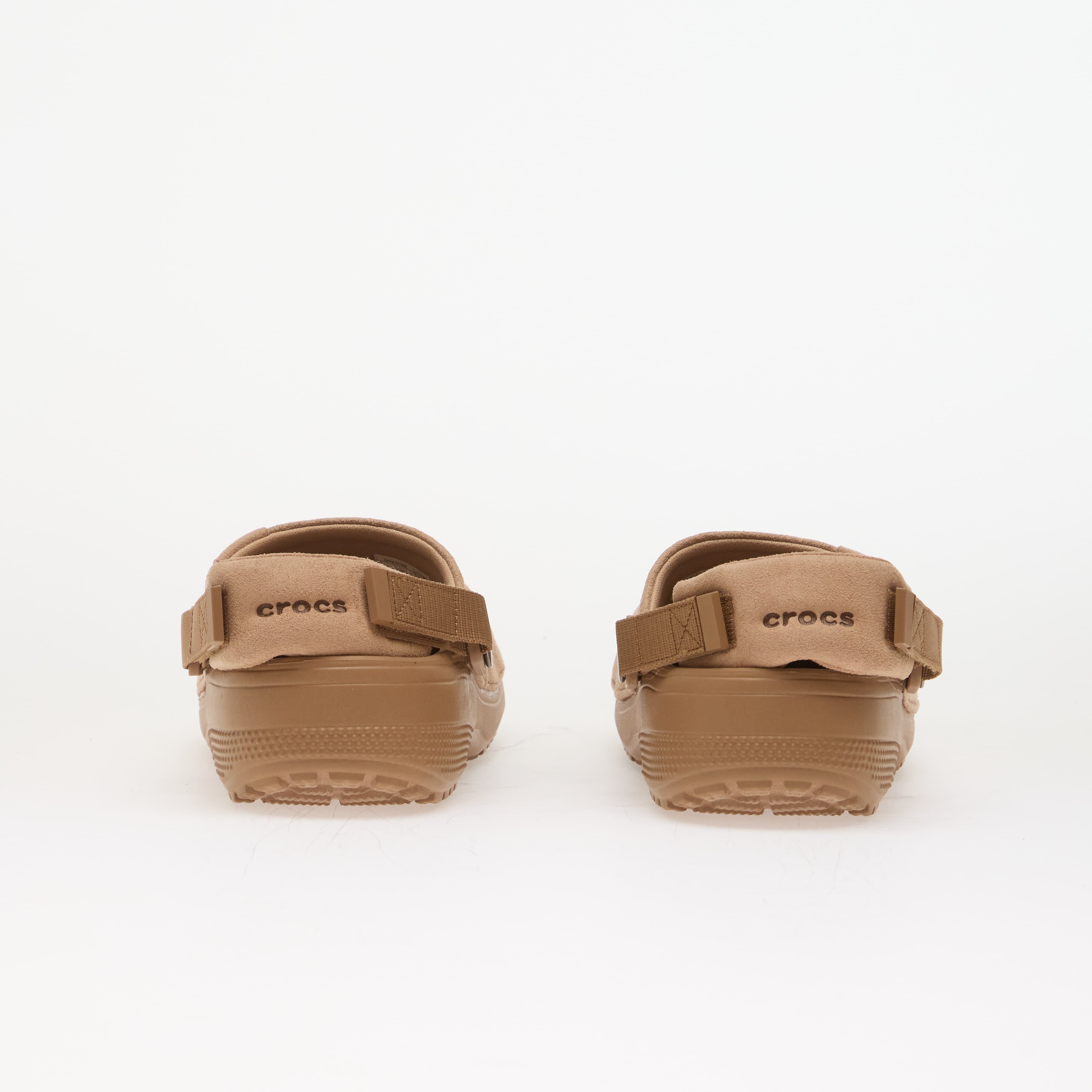 Crocs Сникърси Classic Crafted Vegan Suede Cg Milk Chocolate