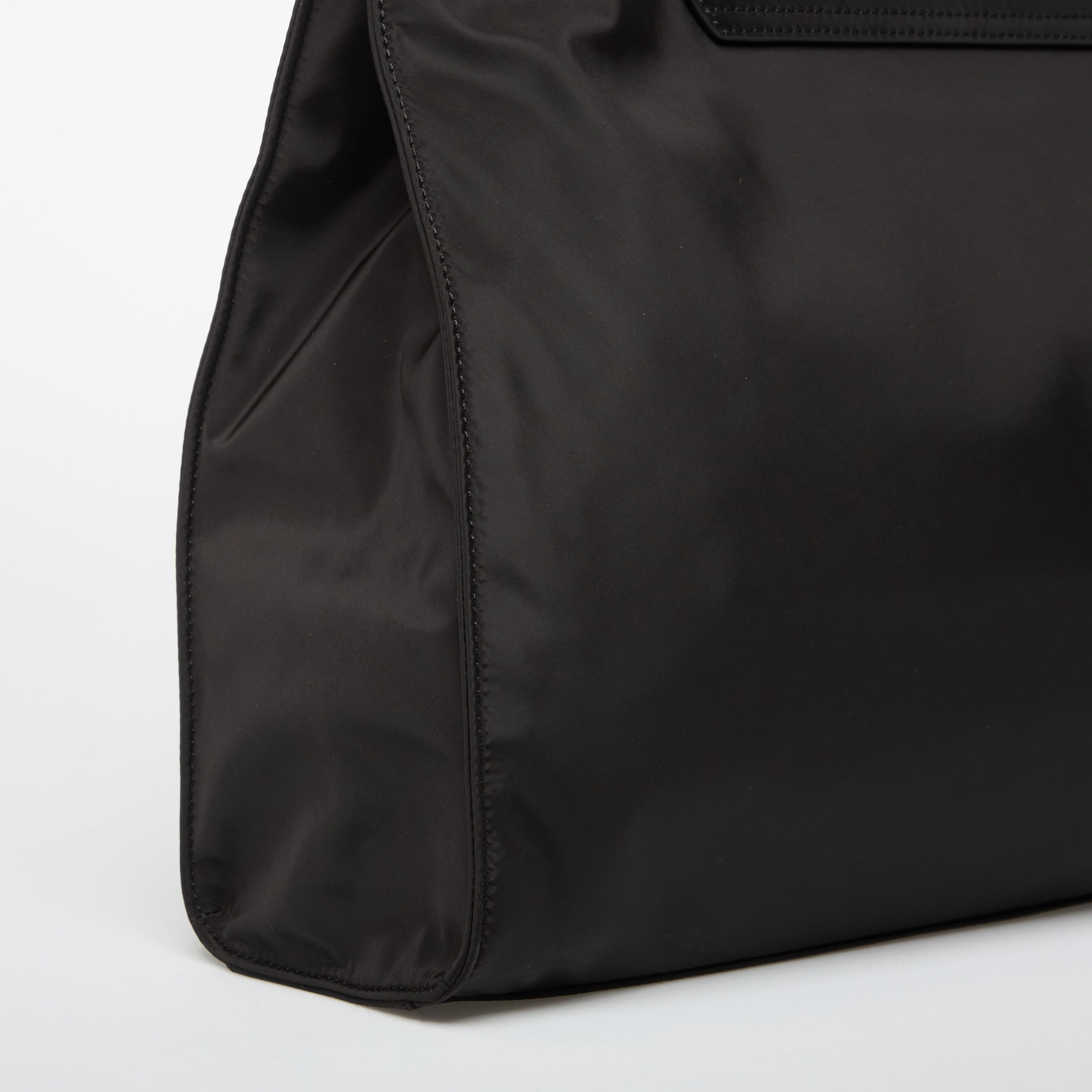 Diesel Чанта 1DR 2.0 Tote E/W Shopping Bag Black