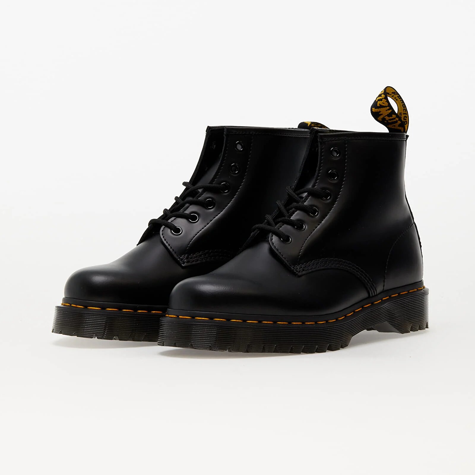 Dr. Martens Обувки 101 Bex 6 Eye Boot Black