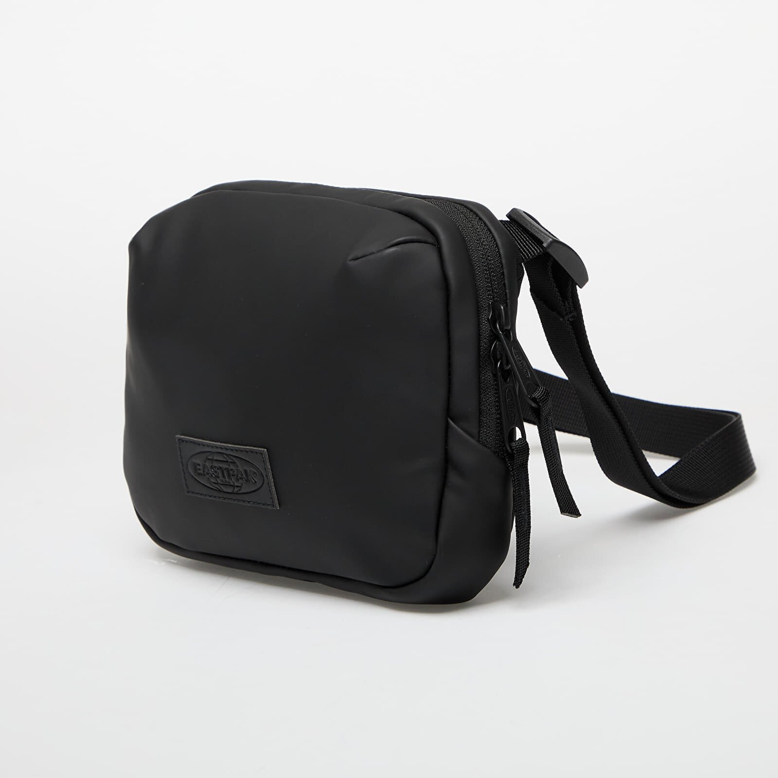 EASTPAK Чанта Arjan Bag Matblack 25 l