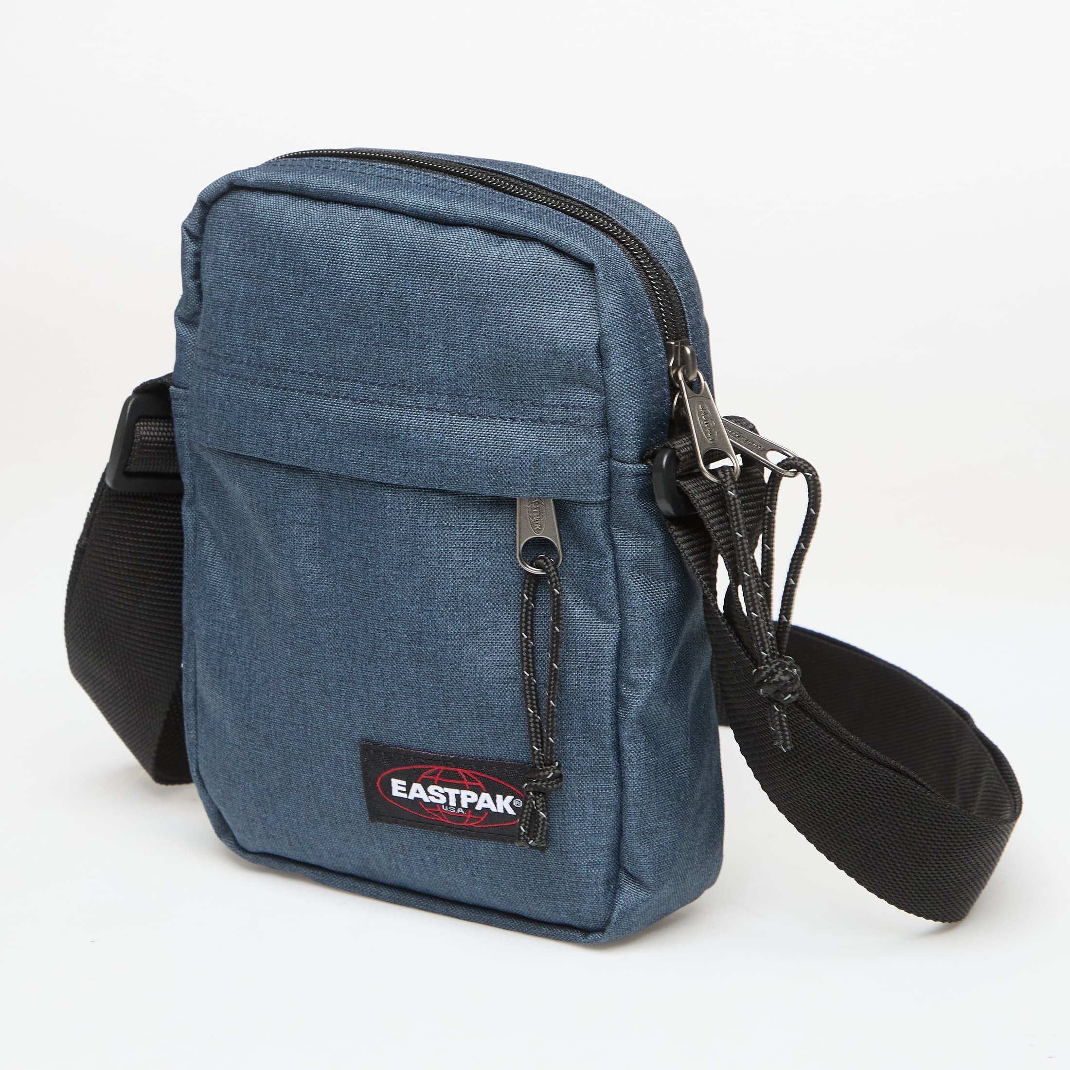 EASTPAK Чанта The One Triple Denim