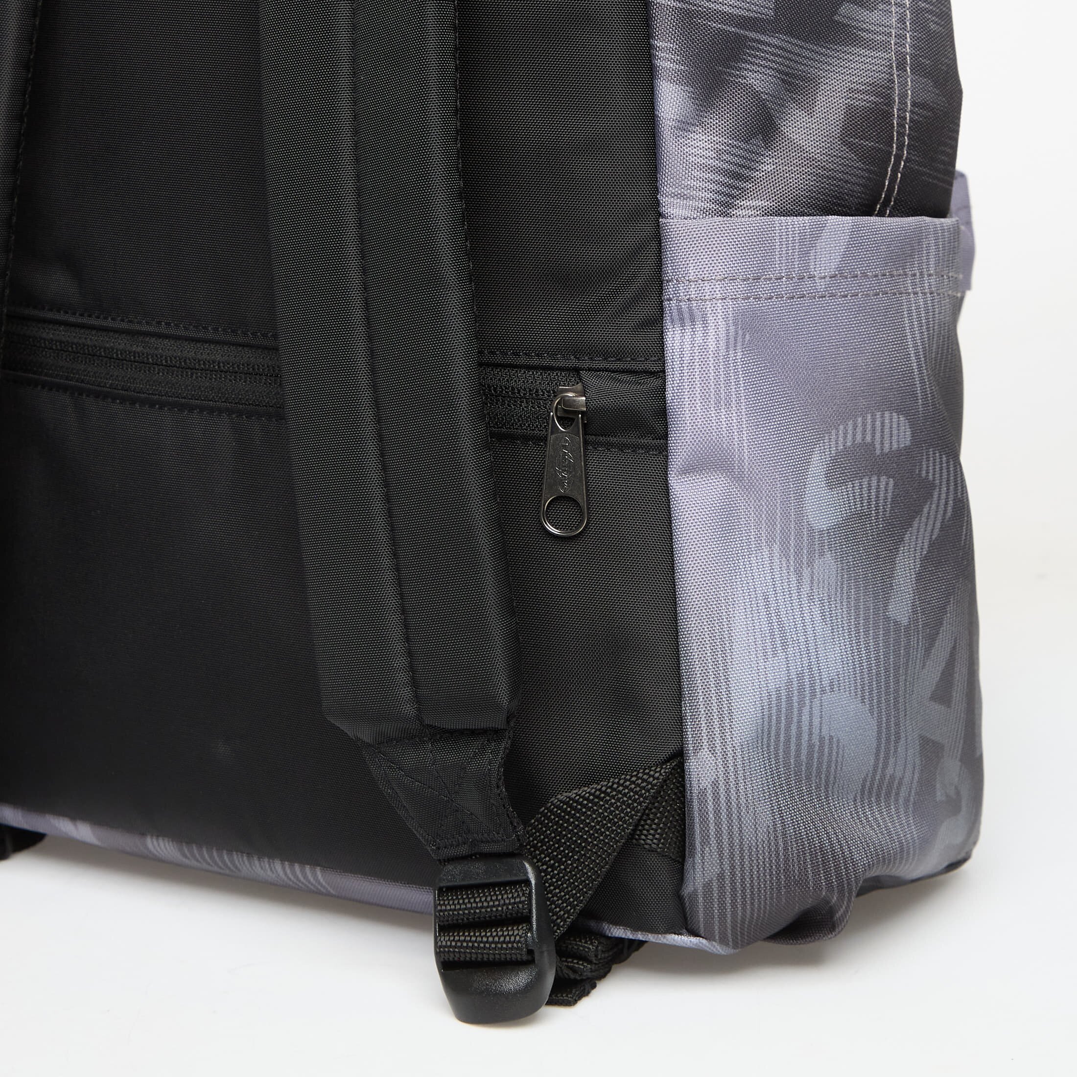 EASTPAK Раница Day Pak'r Letter Dye Black