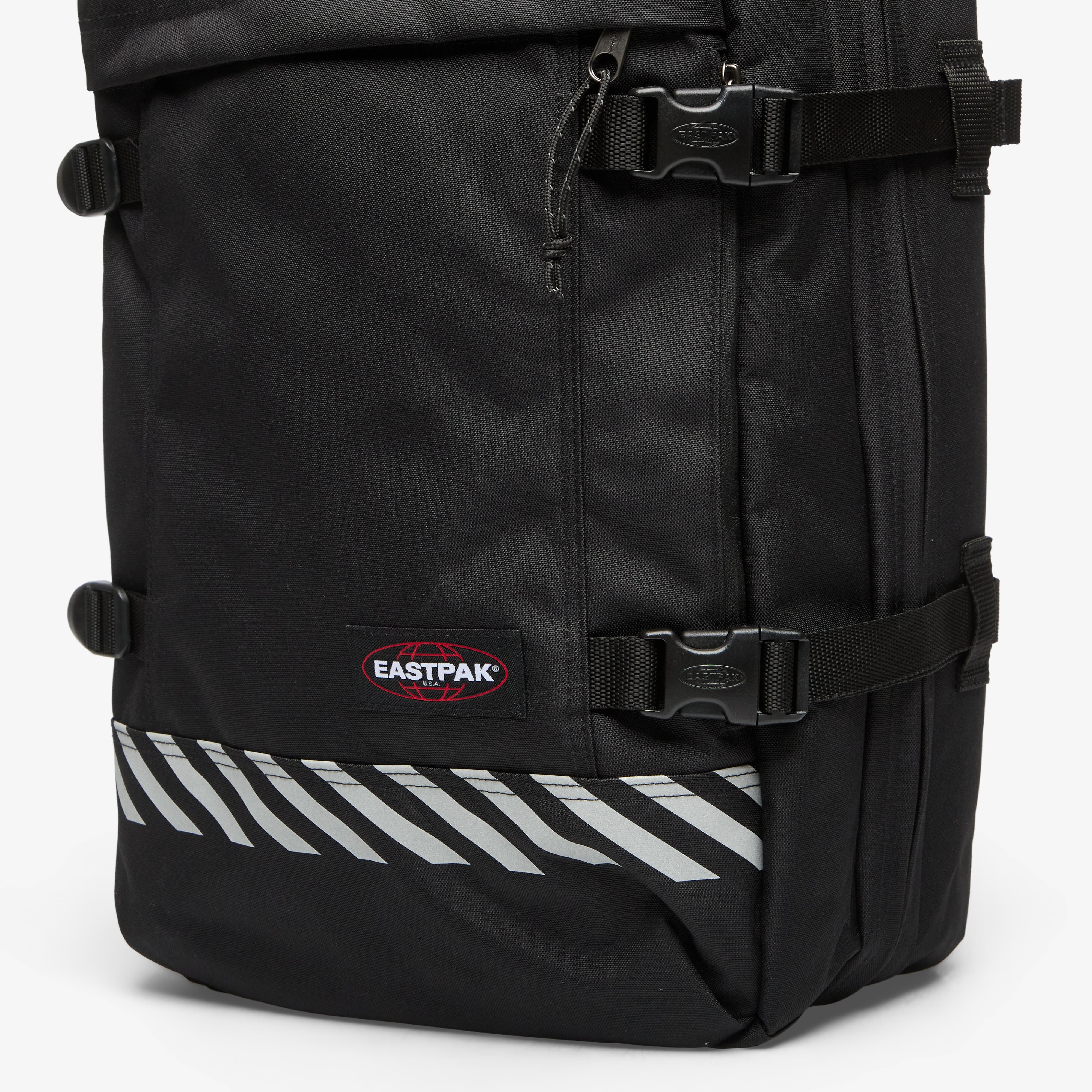 EASTPAK Раница Travelpack Refleks Stripe Black