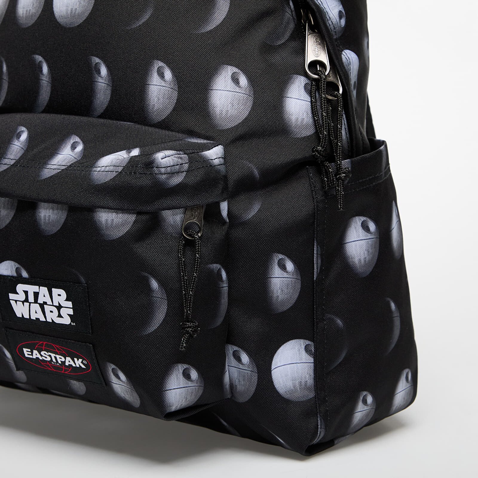 EASTPAK Раница x Star Wars Day Pak'r SW Death Star Black