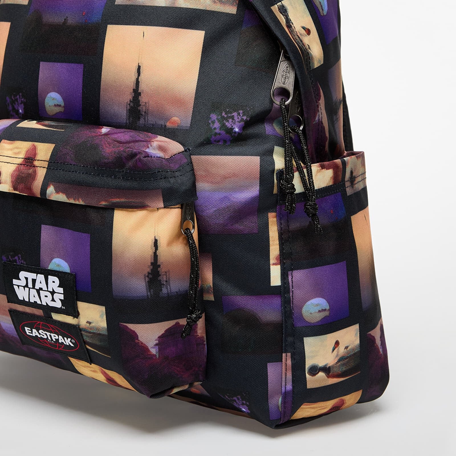 EASTPAK Раница x Star Wars Day Pak'r SW Landscape Grey