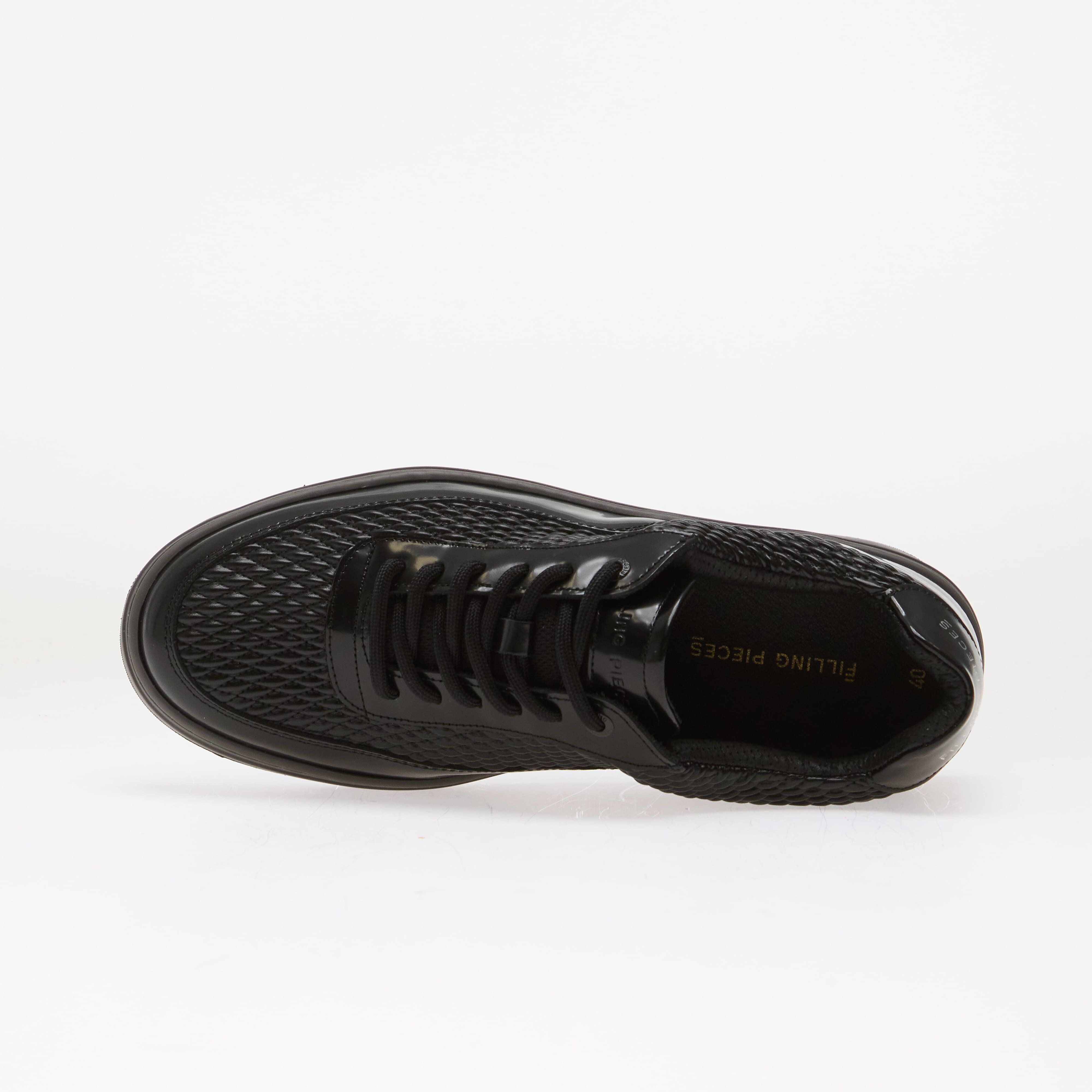 Filling Pieces Сникърси Mondo Reed Black
