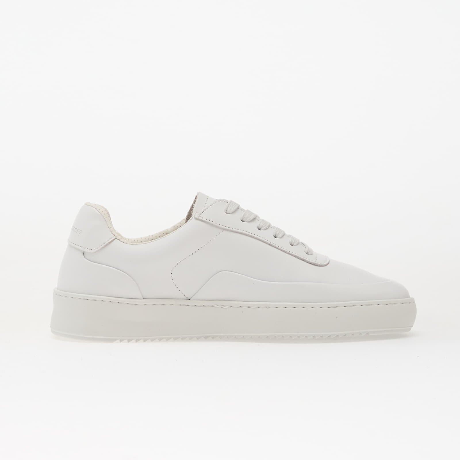 Filling Pieces Сникърси Mondo Seamless White
