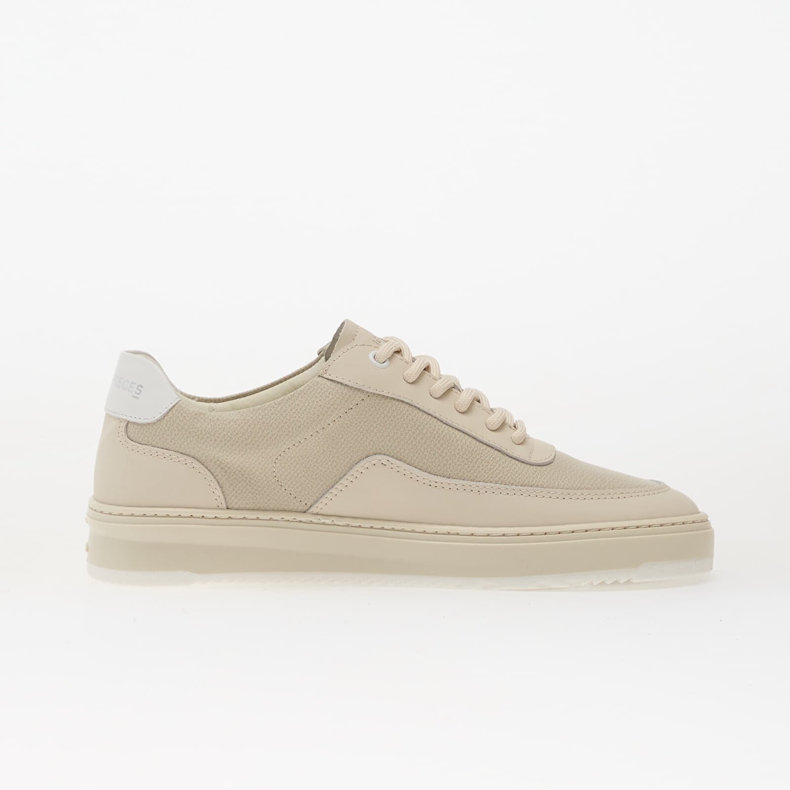 Filling Pieces Сникърси Mondo Tech Crumbs Off White