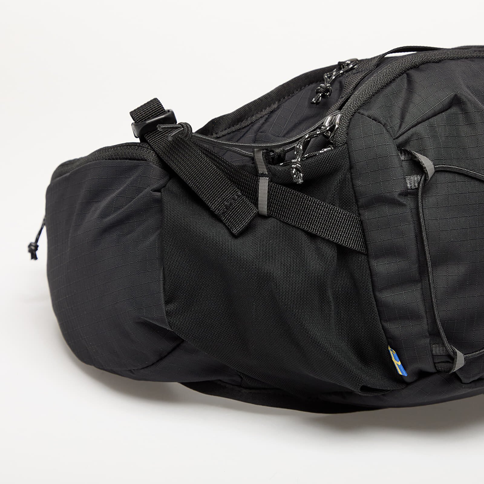 Fjällräven Чантичка за кръста Abisko Hip Pack 6 Black