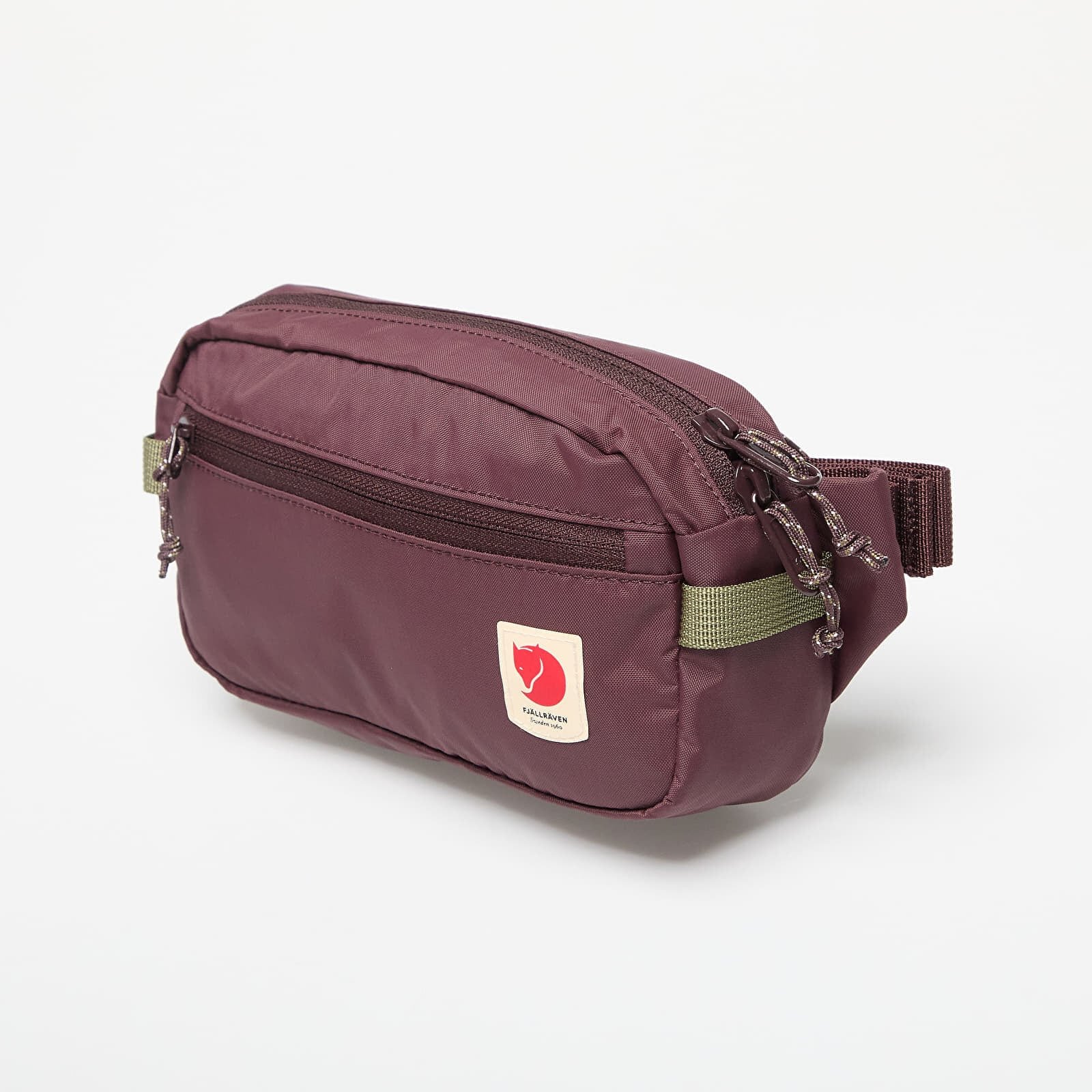 Fjällräven Чантичка за кръста High Coast Hip Pack Blackberry