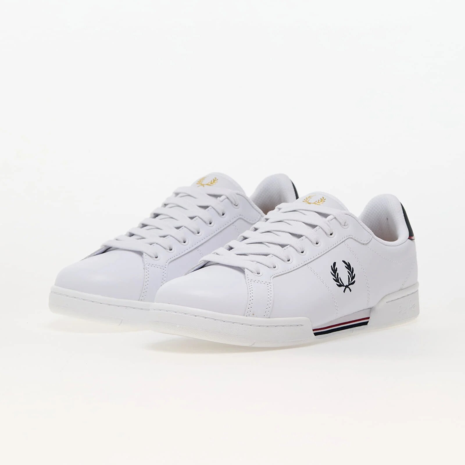 FRED PERRY Сникърси B722 Leather White/ Navy