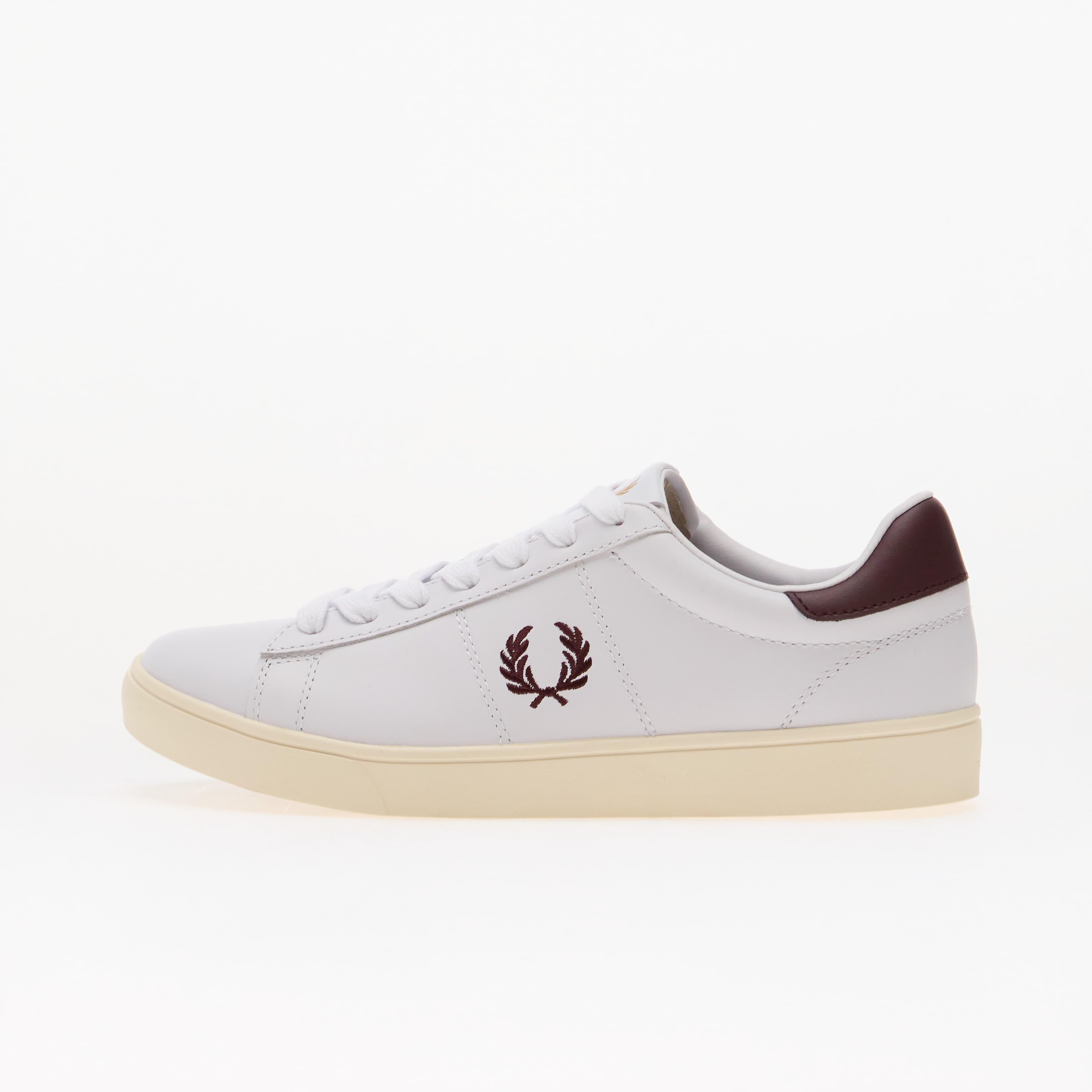 FRED PERRY Сникърси Spencer Leather White