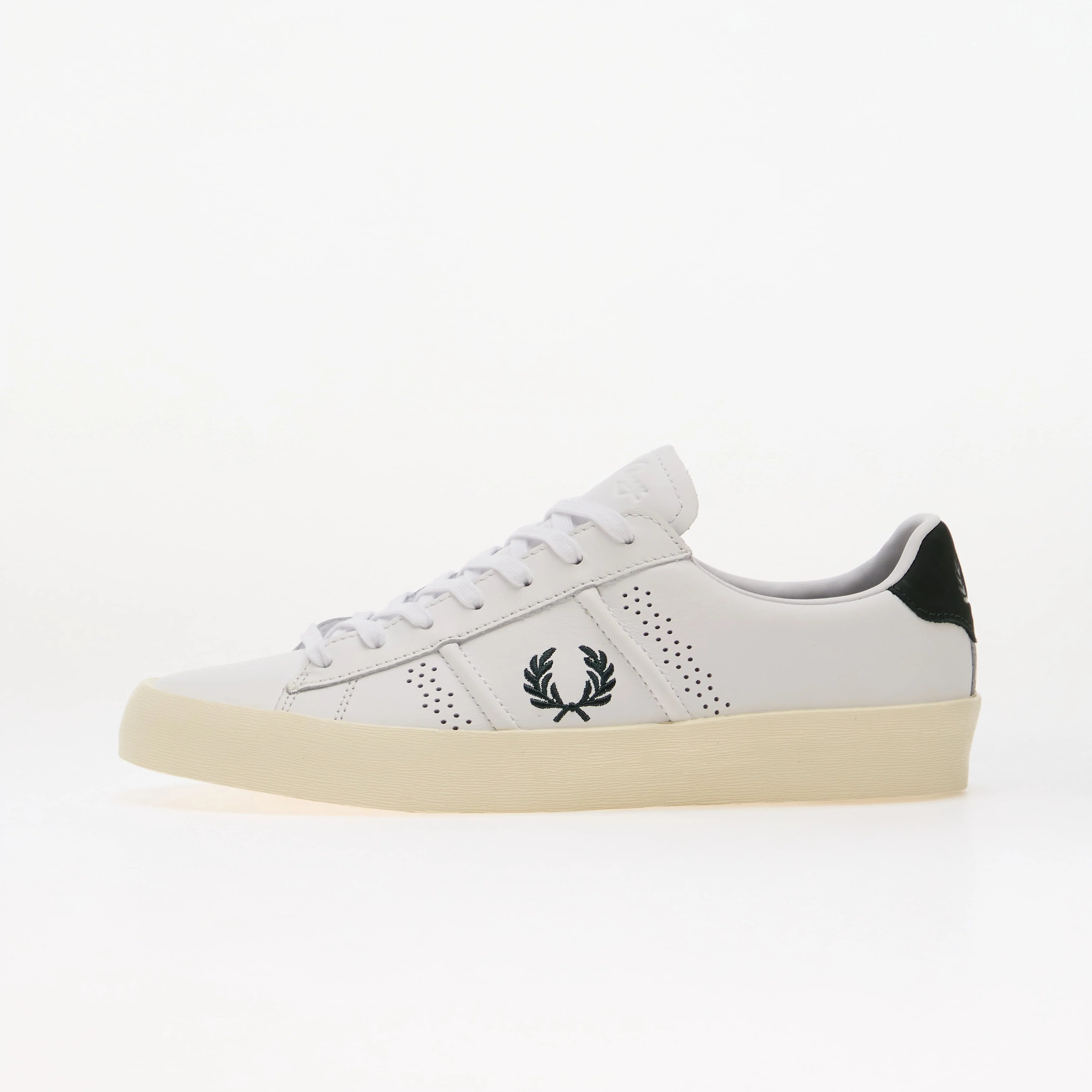 FRED PERRY Сникърси Topspin Leather White