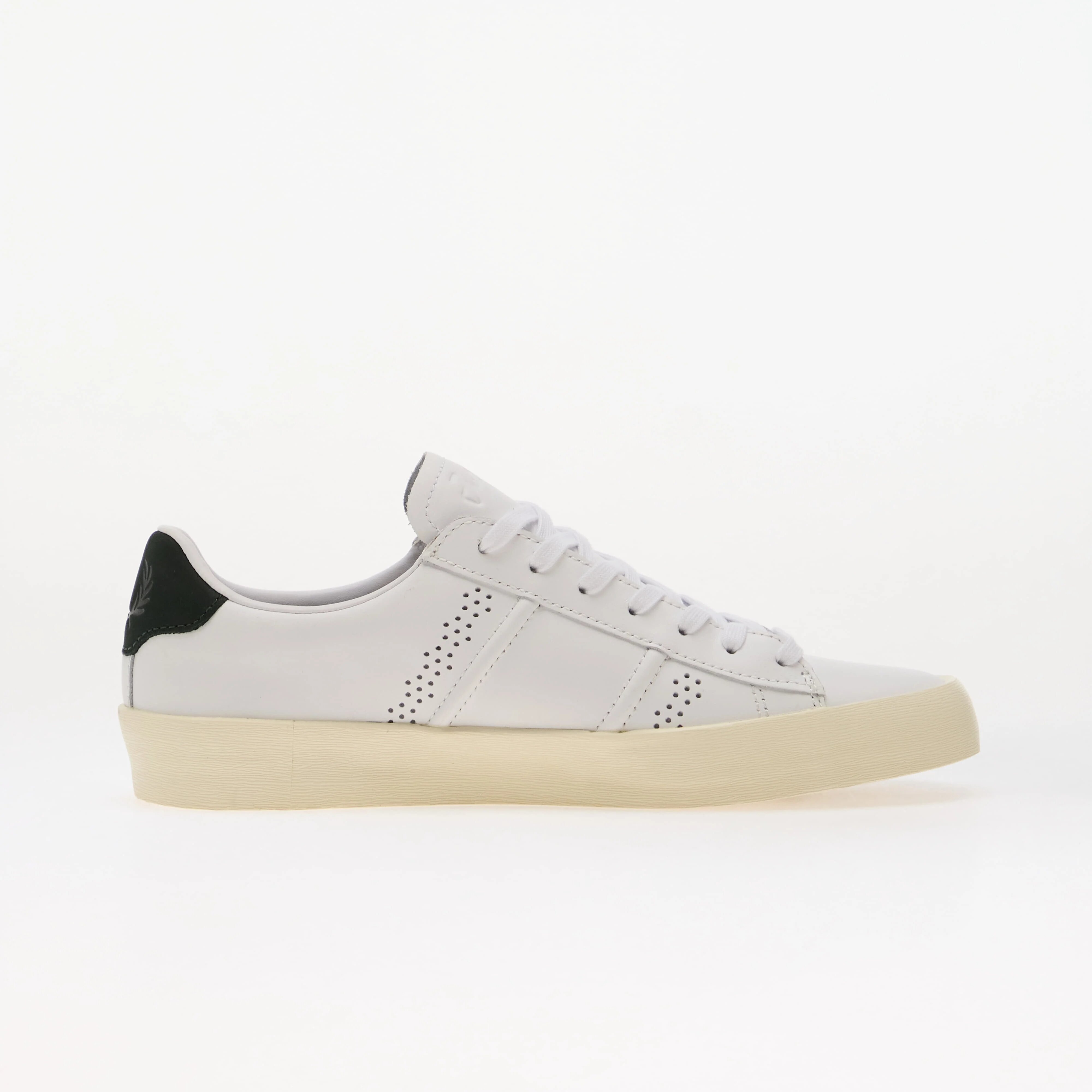 FRED PERRY Сникърси Topspin Leather White