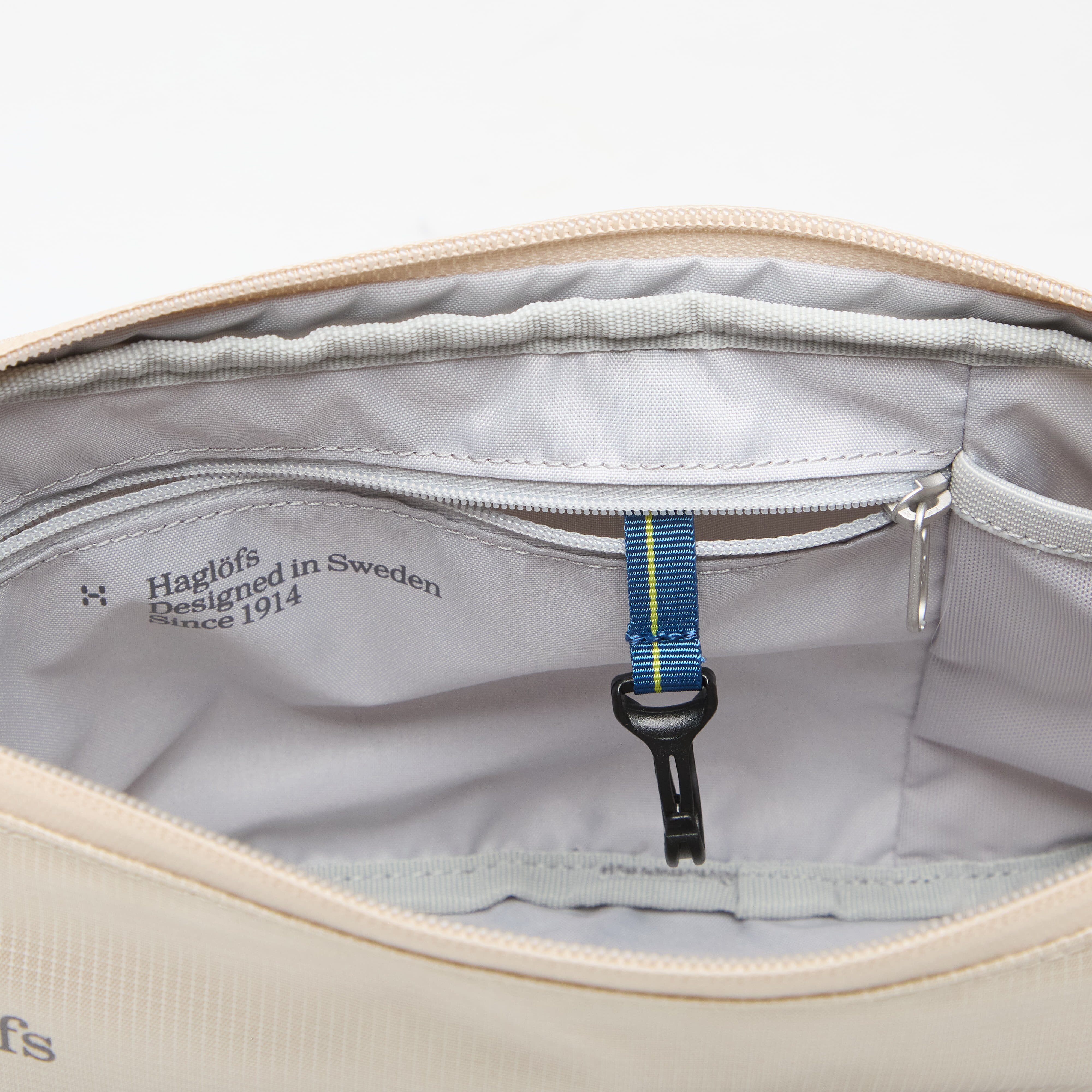 Haglöfs Чантичка за кръста Fram 1l Beige