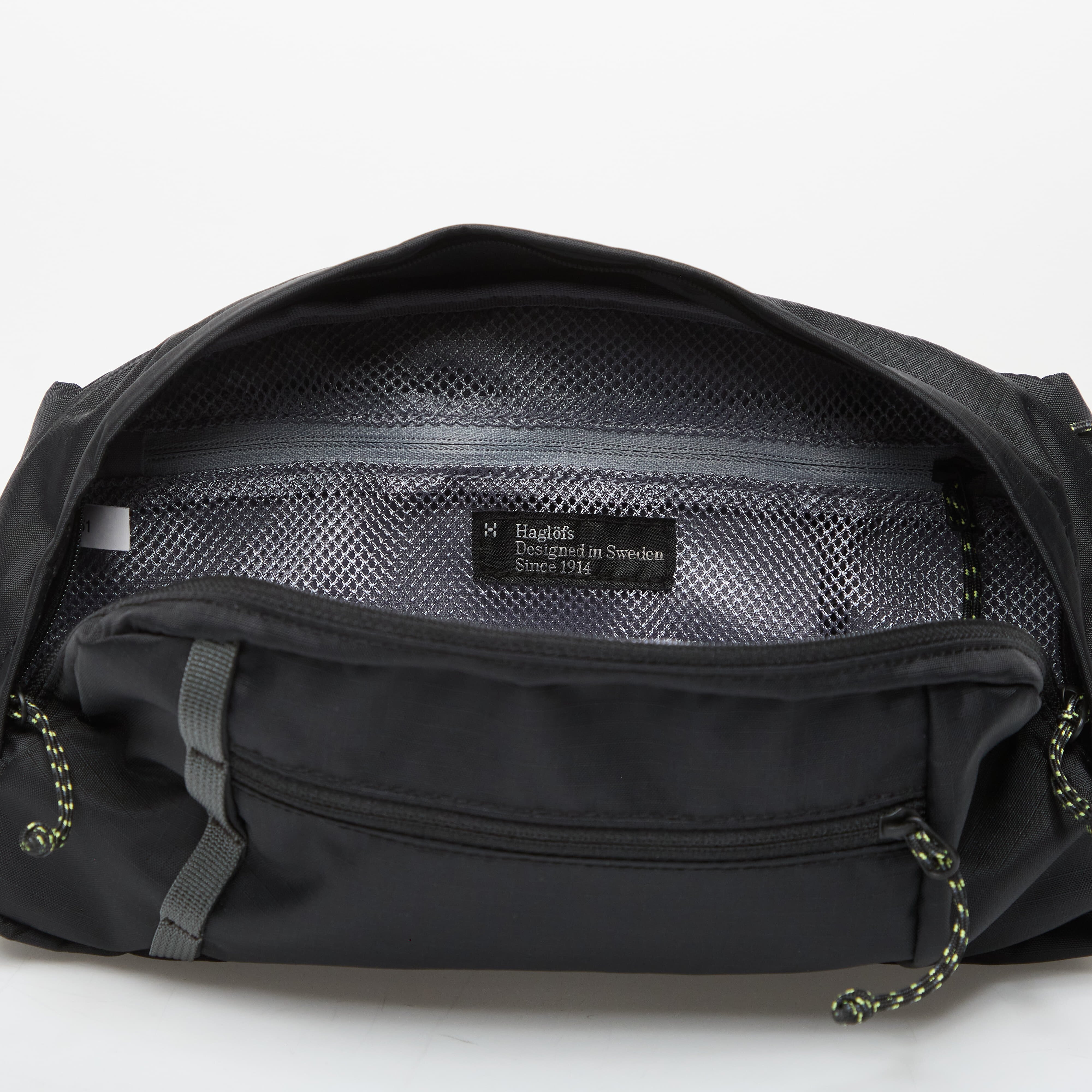 Haglöfs Чантичка за кръста Tight Hip pack 35 Black 35l
