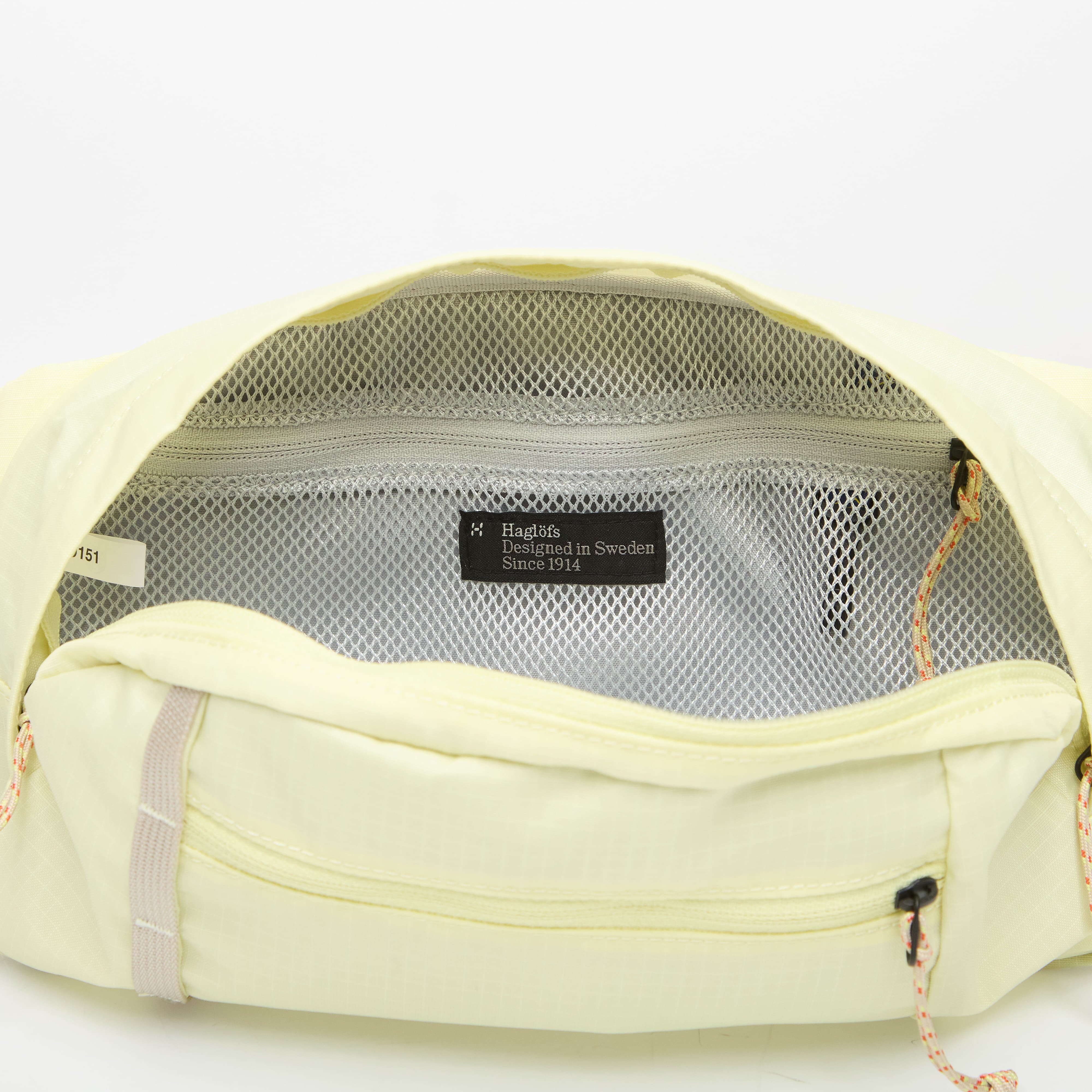 Haglöfs Чантичка за кръста Tight Hip pack 35 Yellow 35l