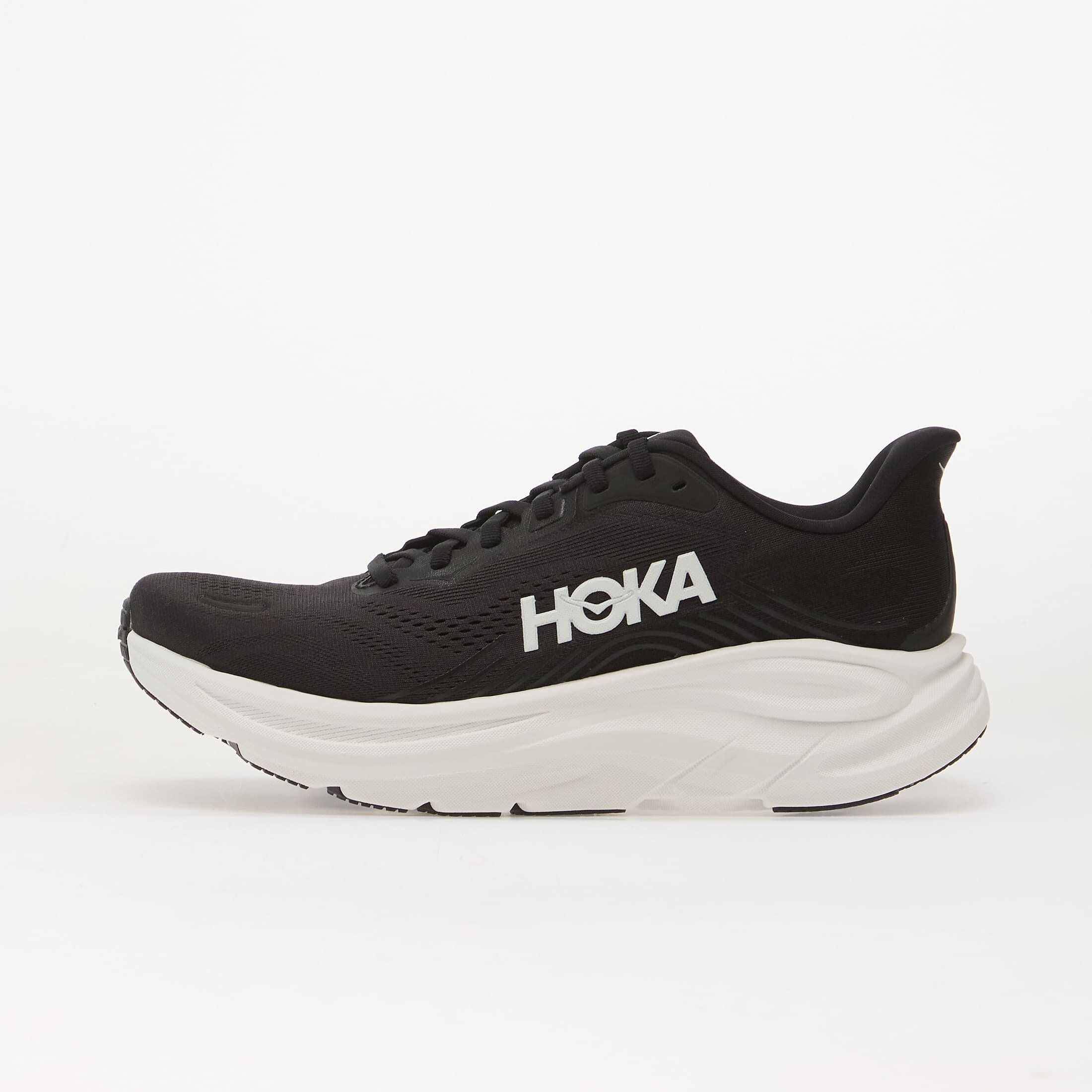 HOKA® Сникърси M Clifton 11 Black/ White
