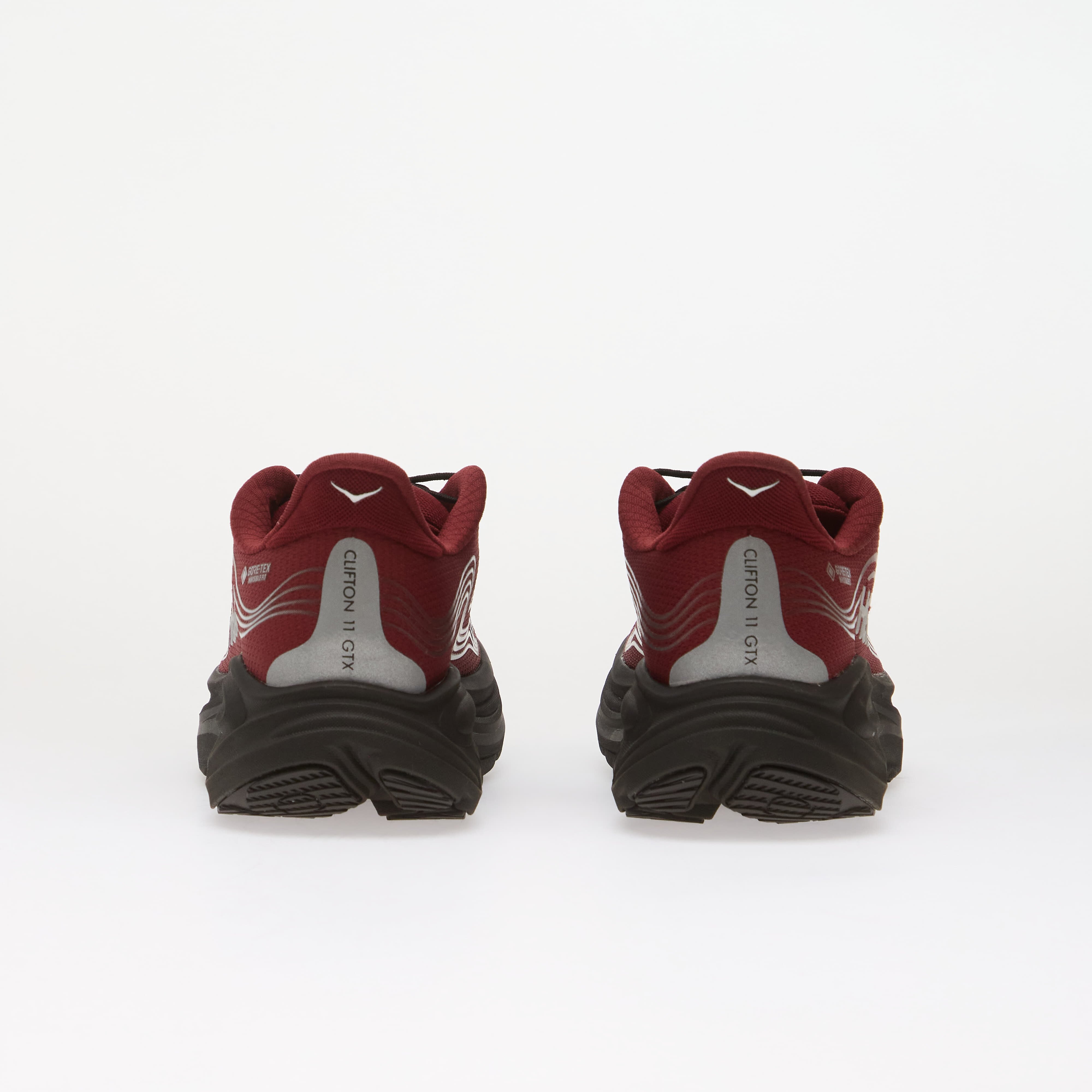 HOKA® Сникърси M Clifton 11 GTX Varsity Burgundy/ Carbon Black