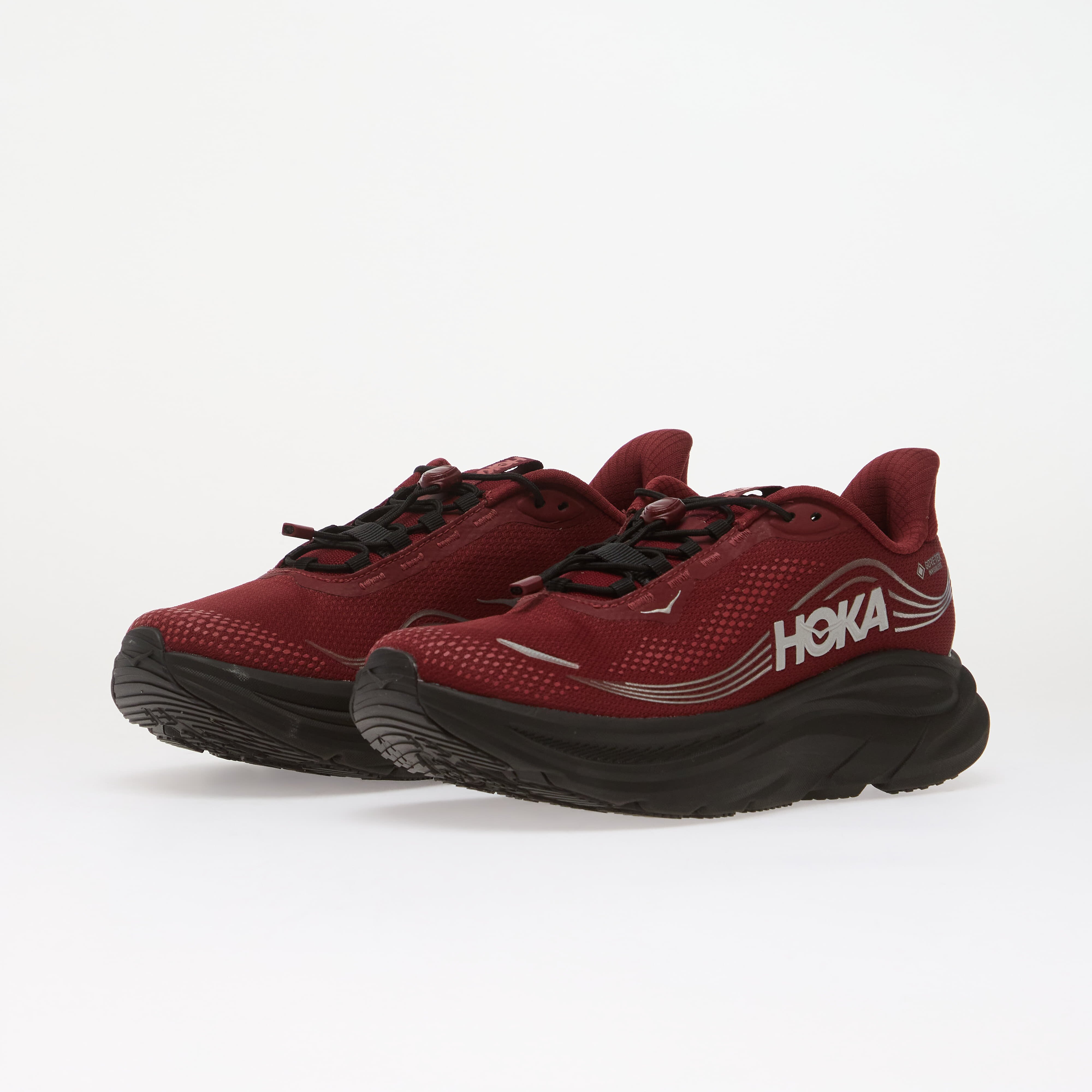 HOKA® Сникърси M Clifton 11 GTX Varsity Burgundy/ Carbon Black