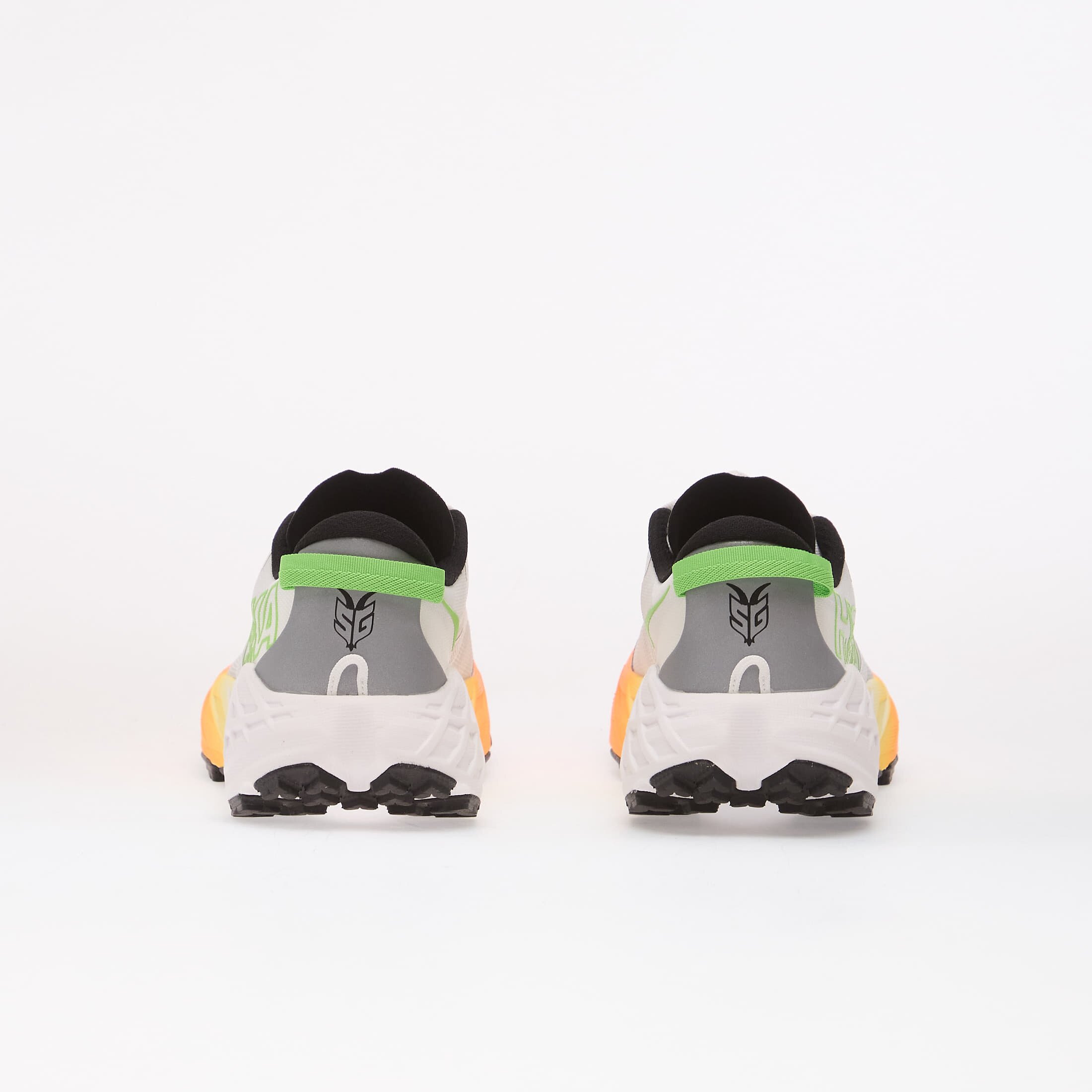 HOKA® Сникърси M Speedgoat 7 Frost/ Neon Tangerine
