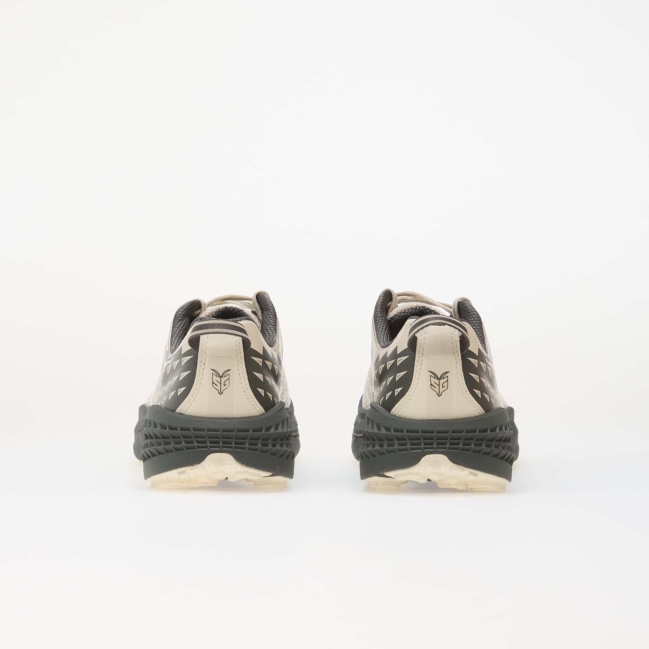 HOKA® Сникърси U Speedgoat 2 Alabaster/ Outer Orbit