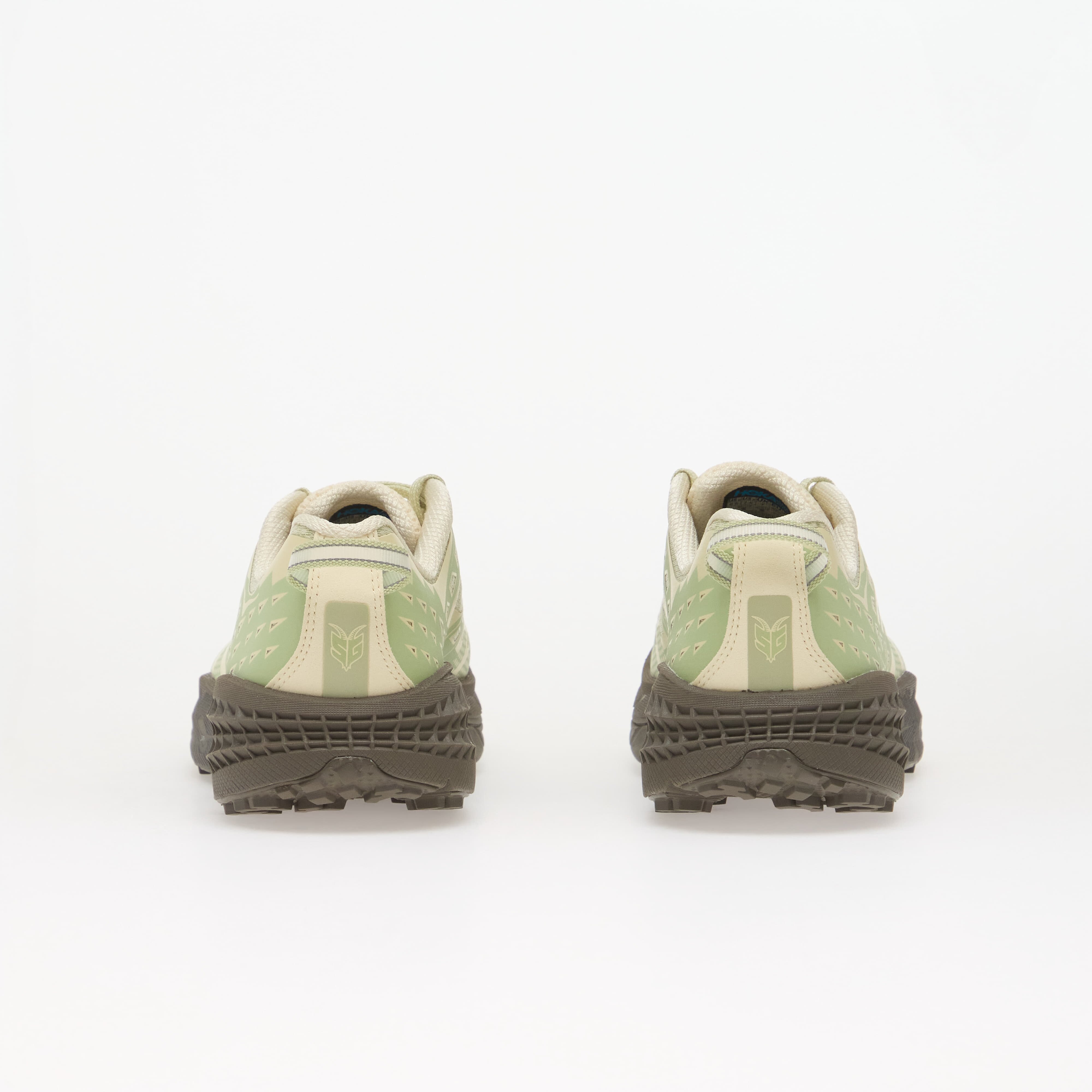HOKA® Сникърси U Speedgoat 2 Ts Morning Dew/ Cliff Grey