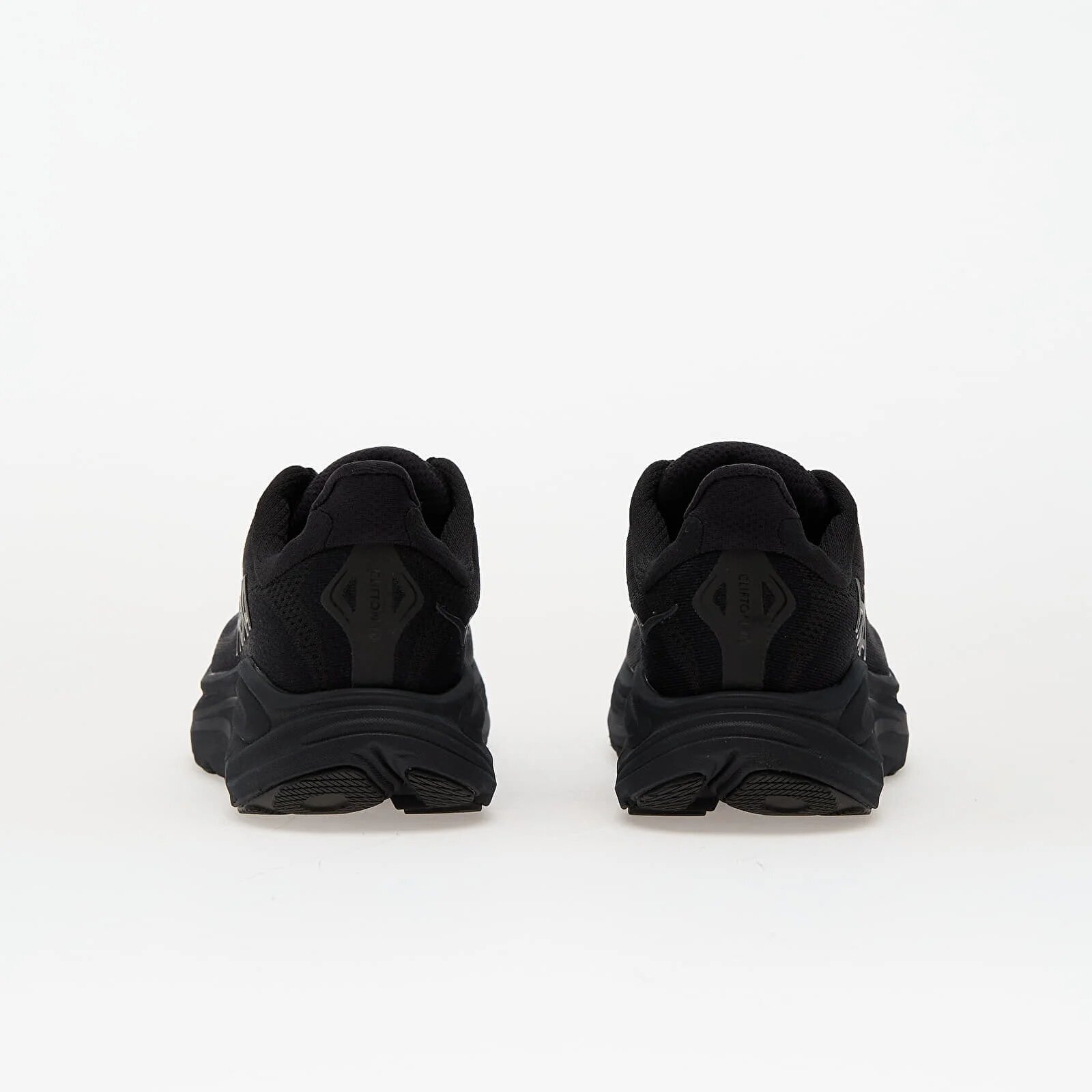 HOKA® Сникърси W Clifton 10 Black/ Black