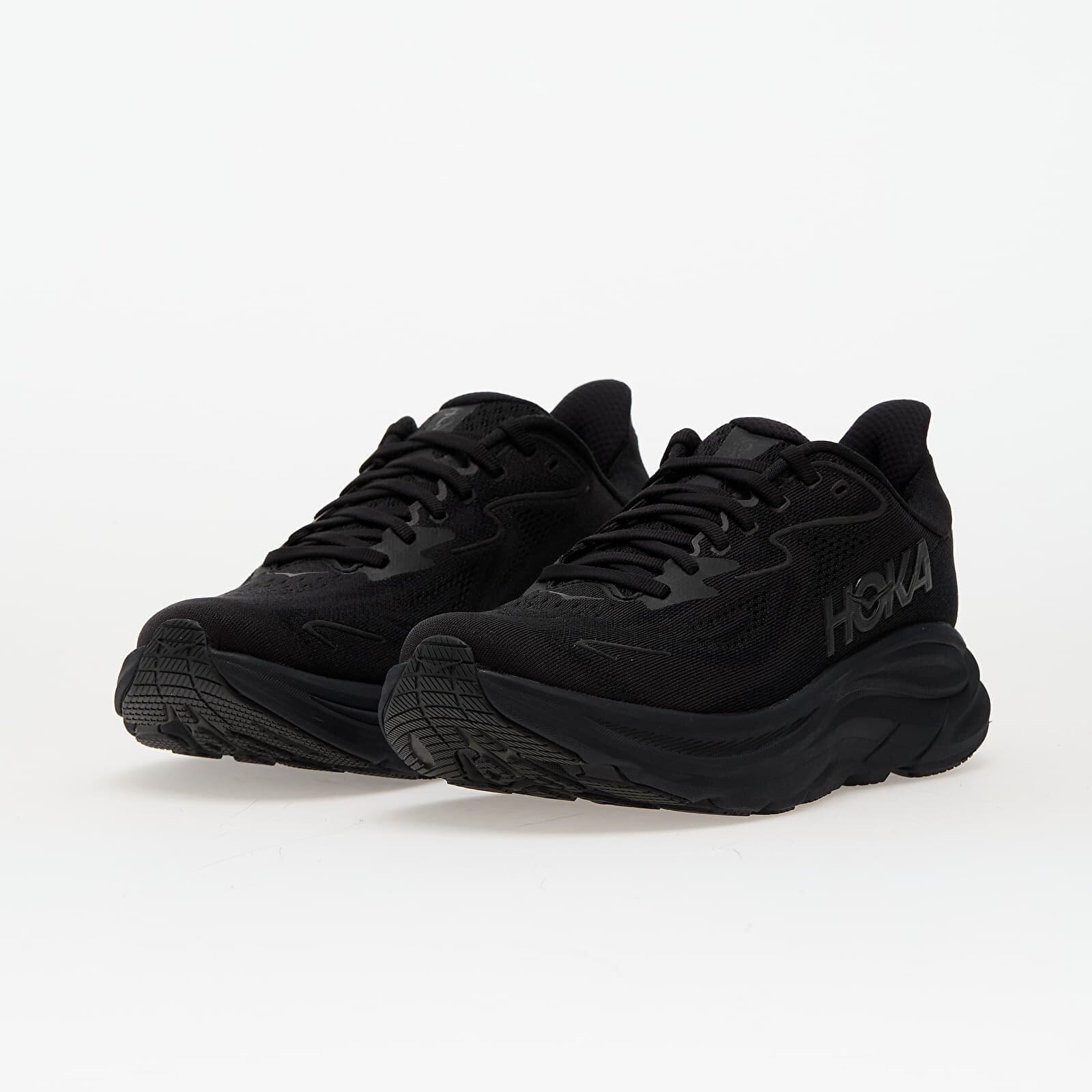 HOKA® Сникърси W Clifton 10 Black/ Black