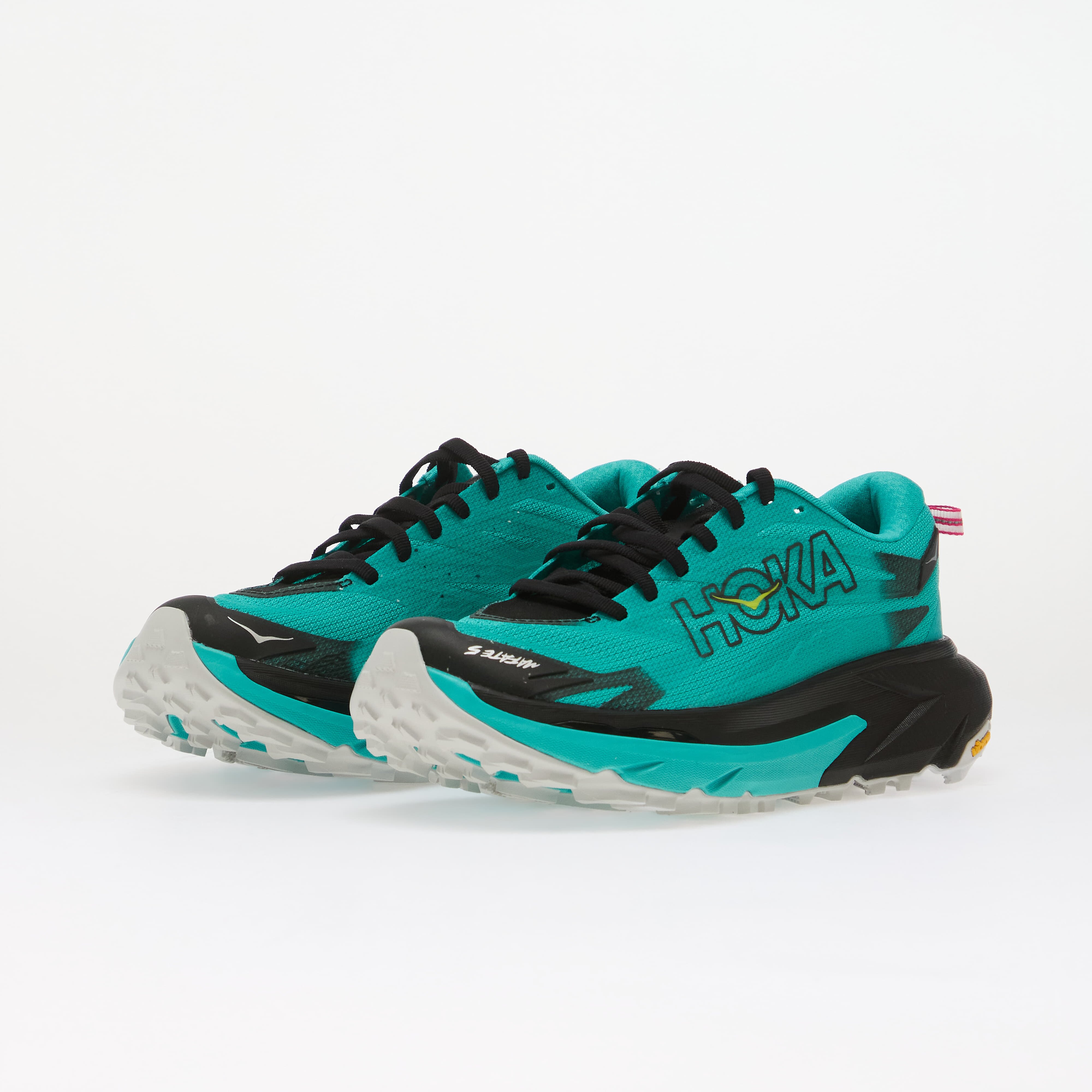 HOKA® Сникърси W Mafate 5 Black/ Electric Aqua