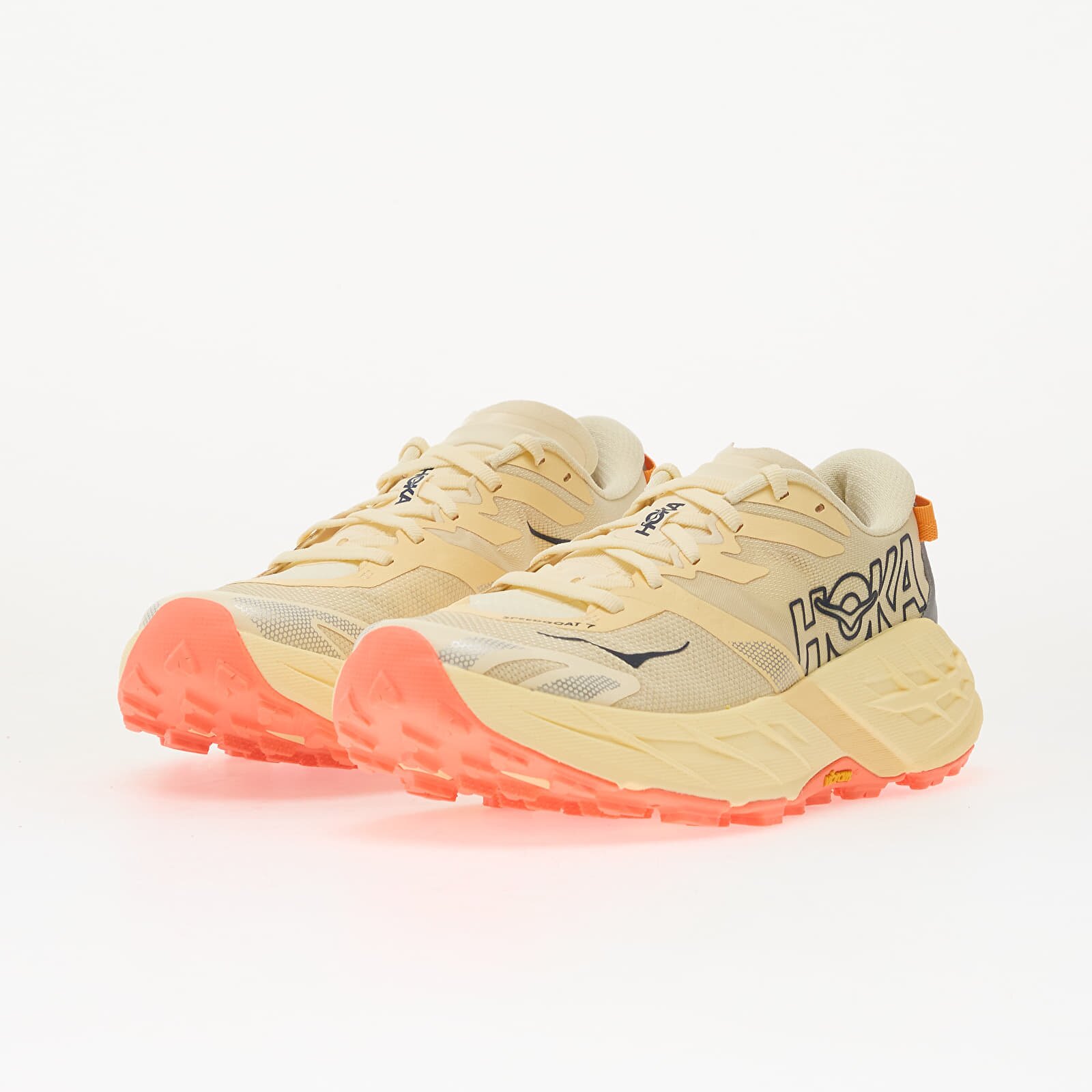 HOKA® Сникърси W Speedgoat 7 Vintage Yellow/ Neon Flame