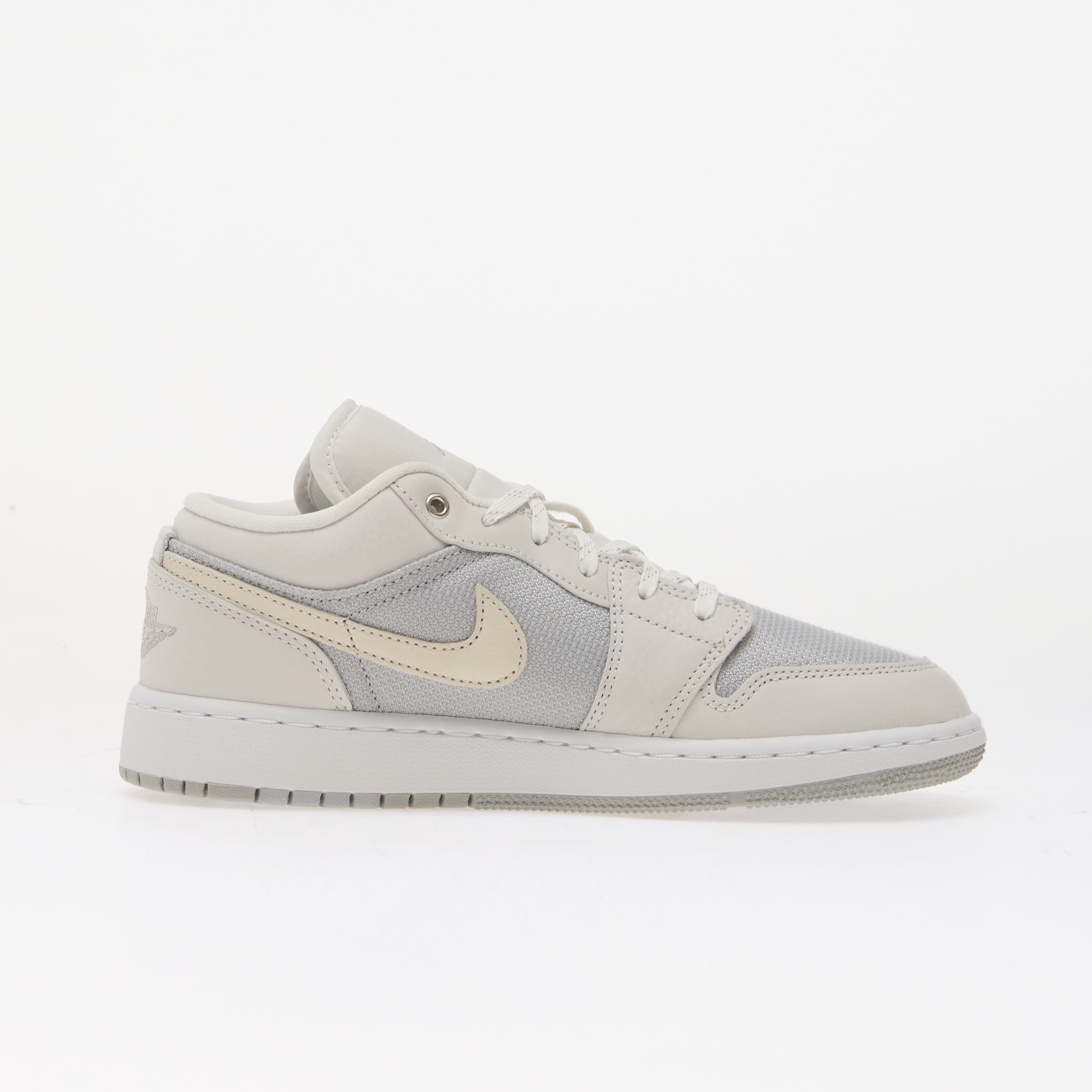 Jordan Air 1 Low SE Kids Off White/ Lt Smoke Grey-Soft Pearl