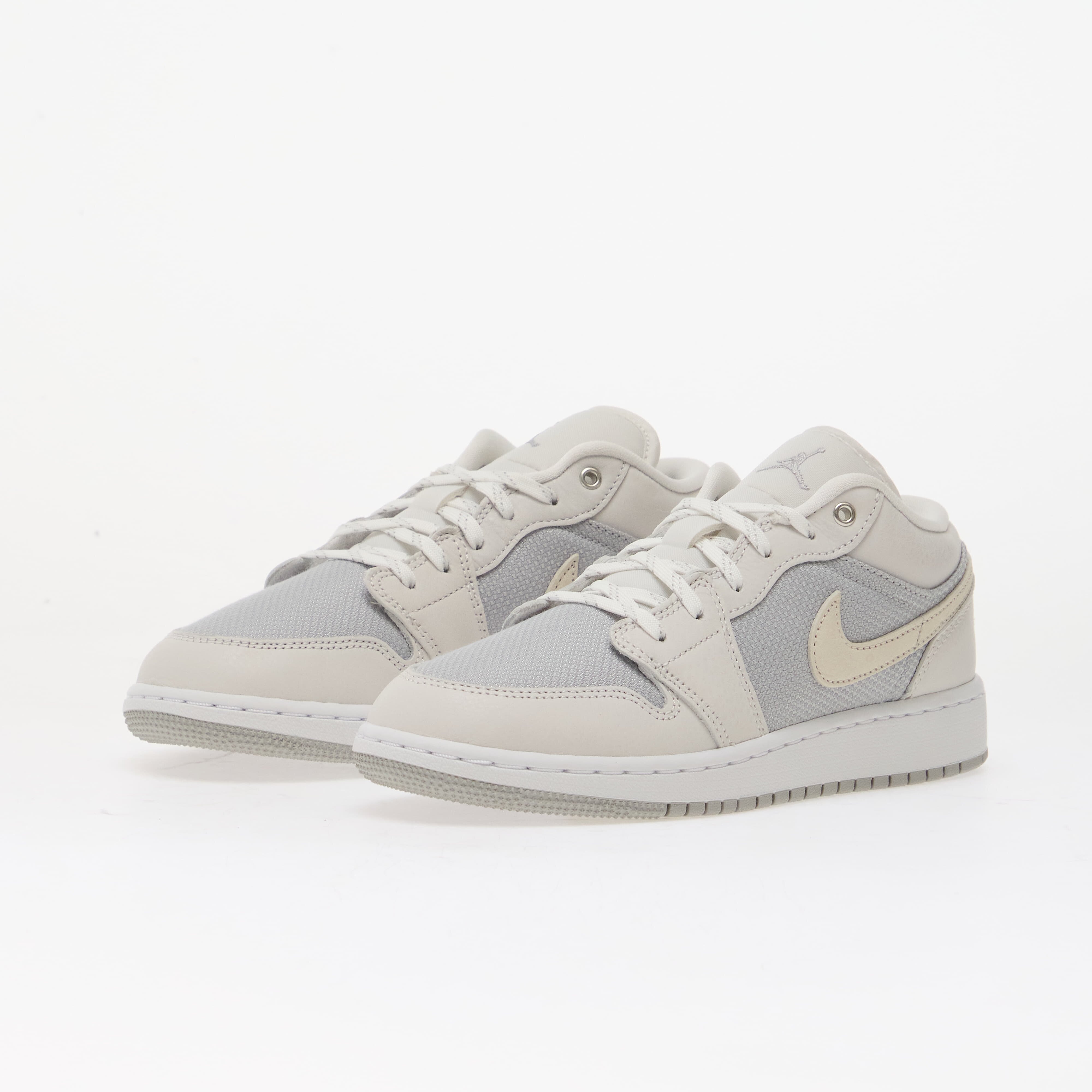 Jordan Air 1 Low SE Kids Off White/ Lt Smoke Grey-Soft Pearl