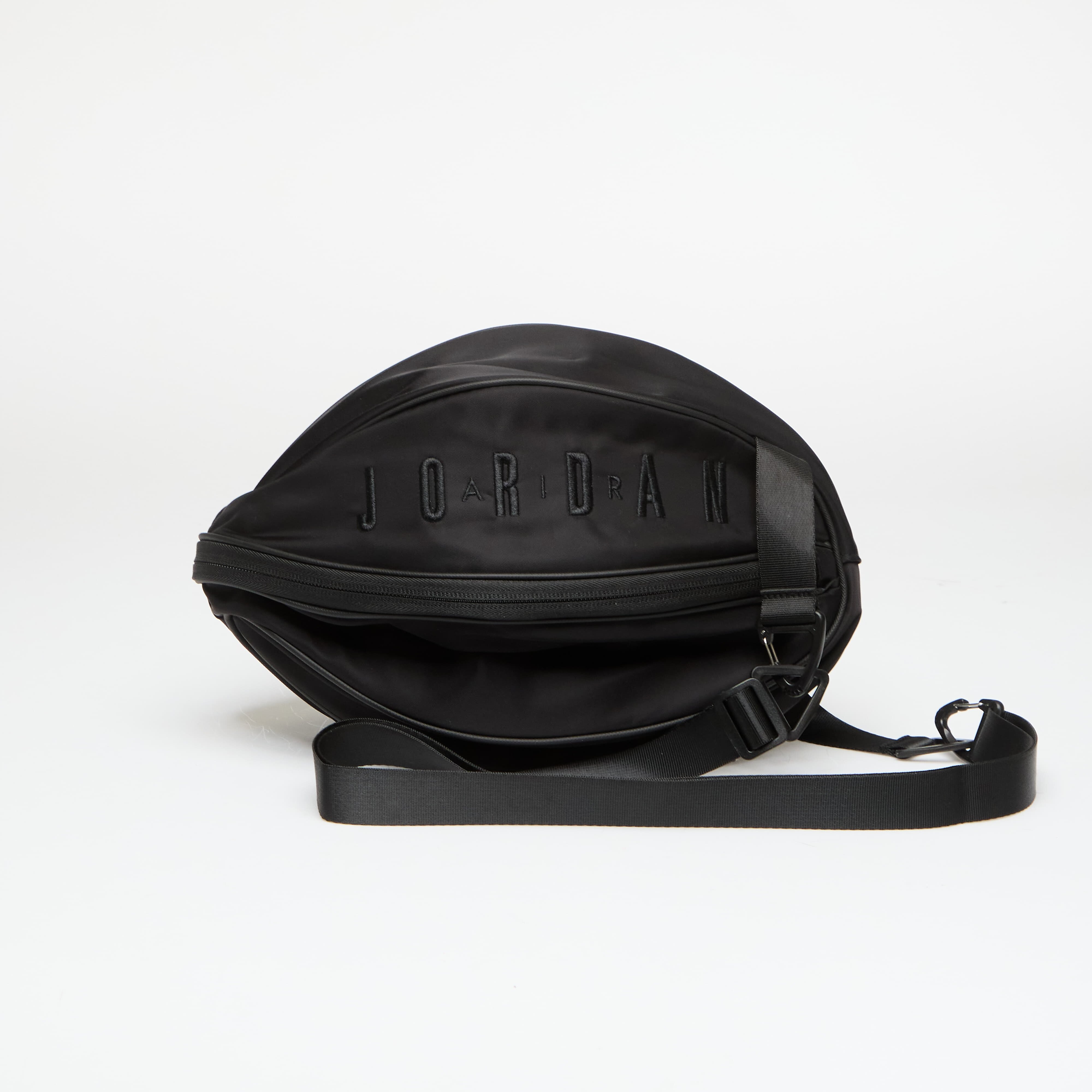 Jordan Чантичка за кръста Basketball Bag Black