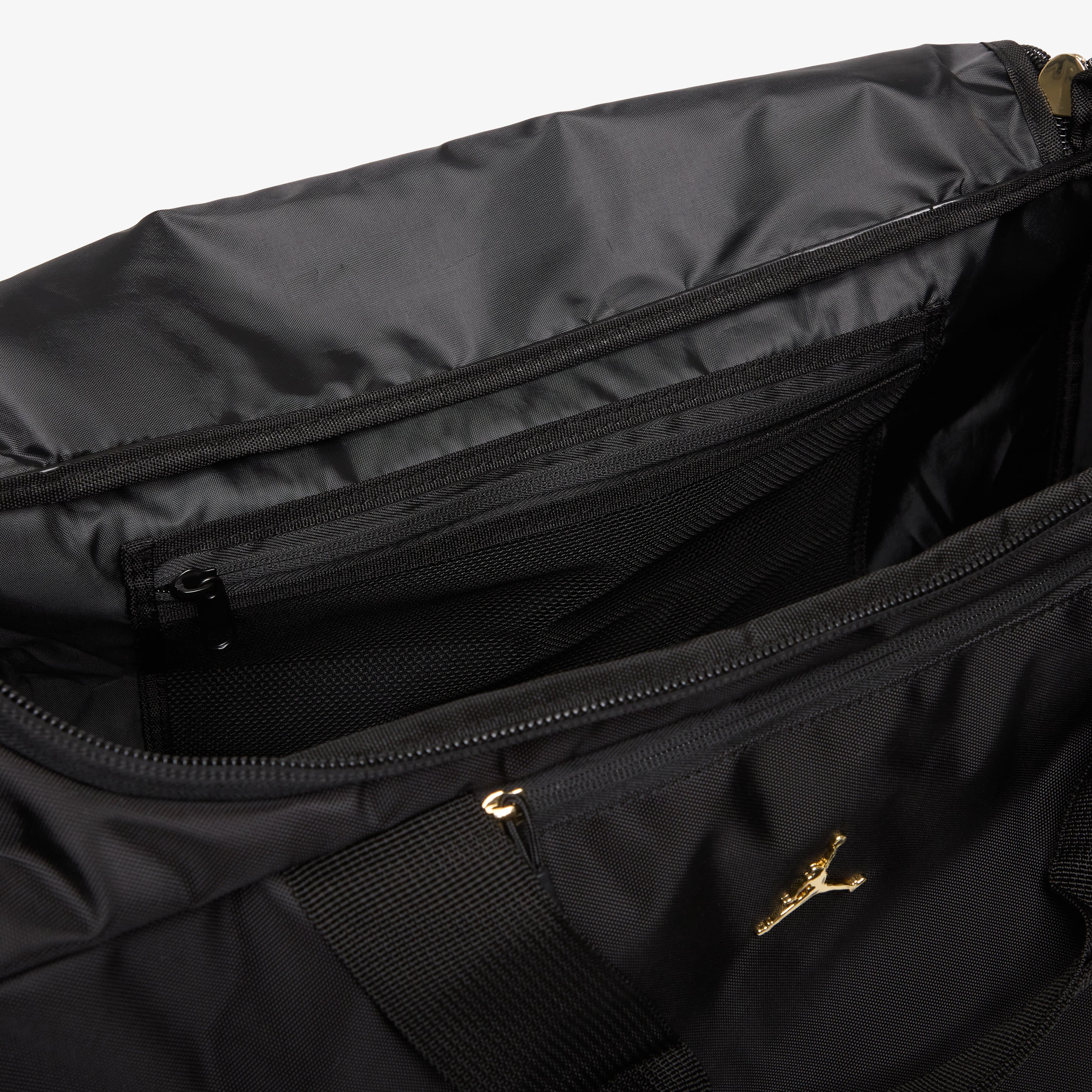Jordan Element Duffle Black/ Gold