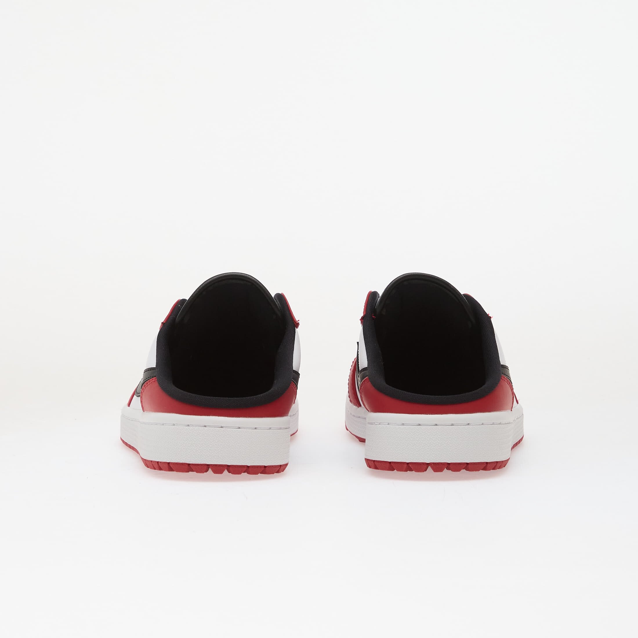 Jordan Обувки Air Mule White/ Black-Varsity Red