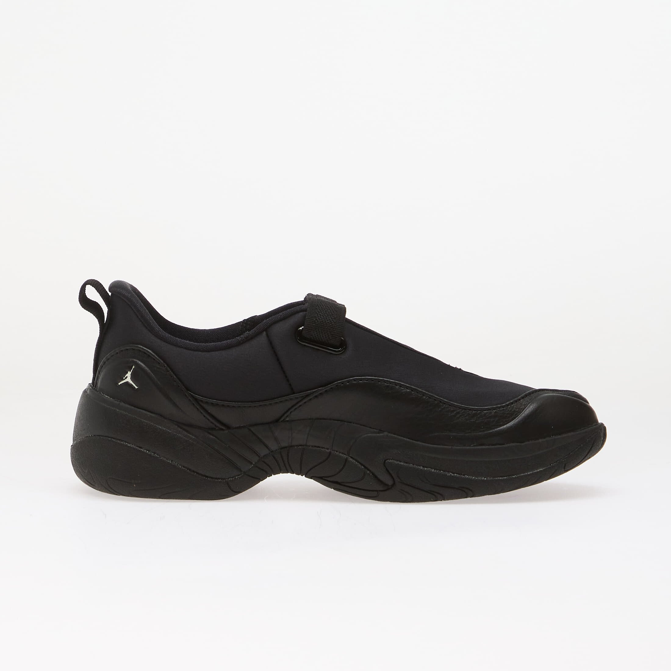 Jordan Pointe Black/ Anthracite-Summit White