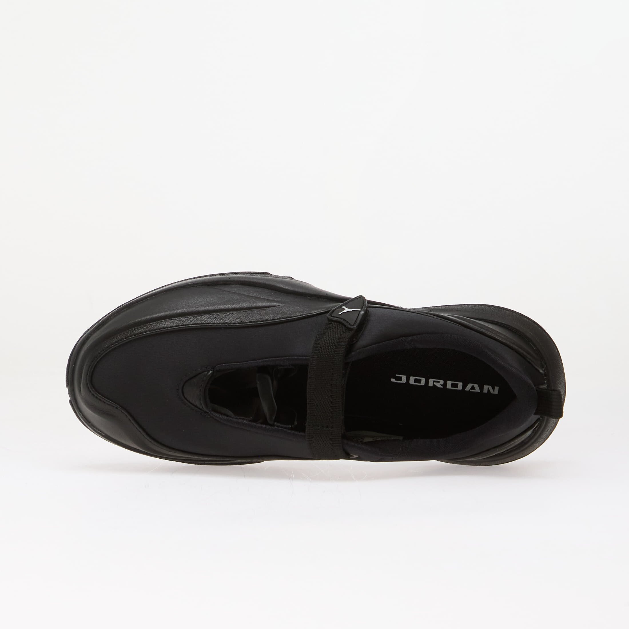 Jordan Pointe Black/ Anthracite-Summit White