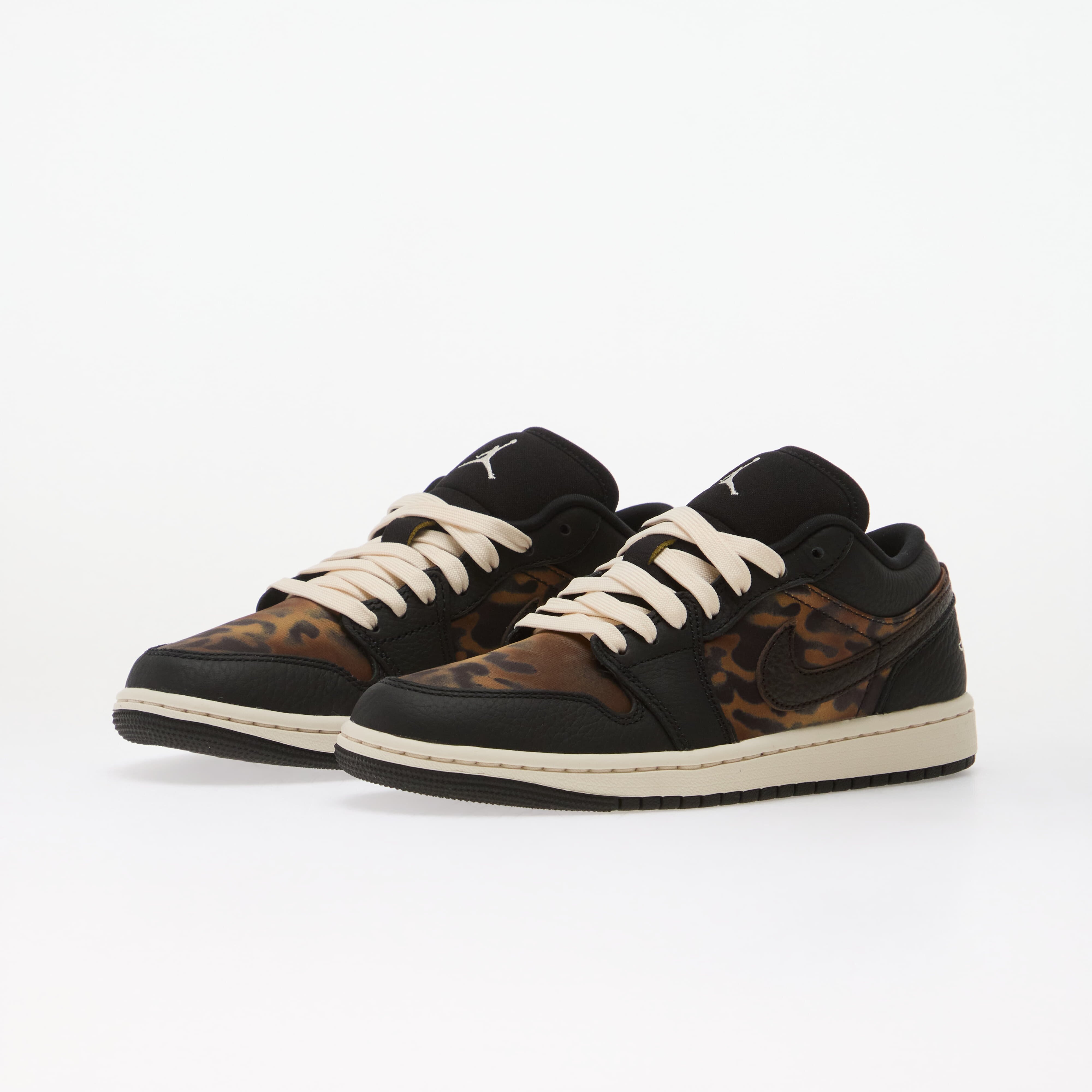 Jordan Сникърси Air 1 Low SE Black/ Chalk-Velvet Brown