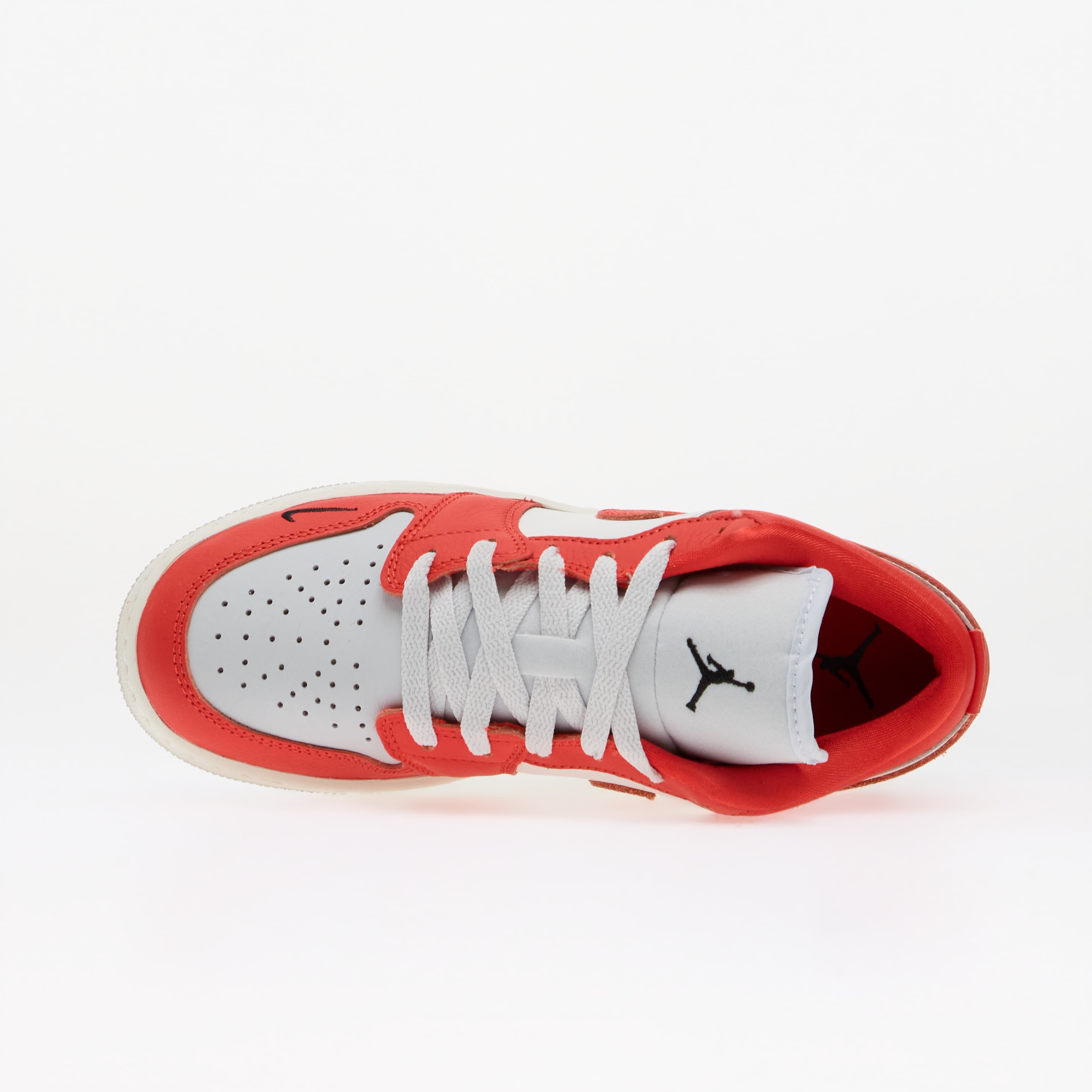 Jordan Сникърси Air 1 Low SE Pure Platinum/ Chile Red-Summit White